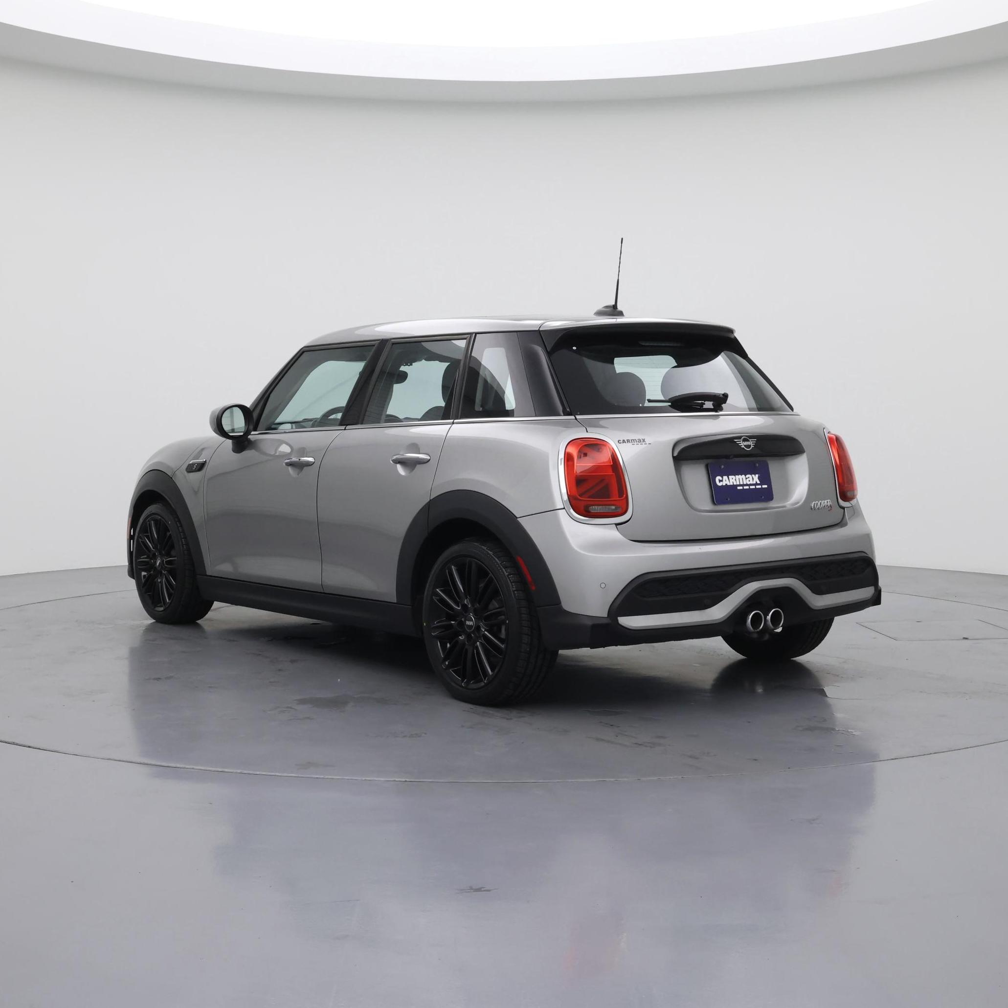 Thumbnail: 2024 MINI Cooper Hardtop - 2