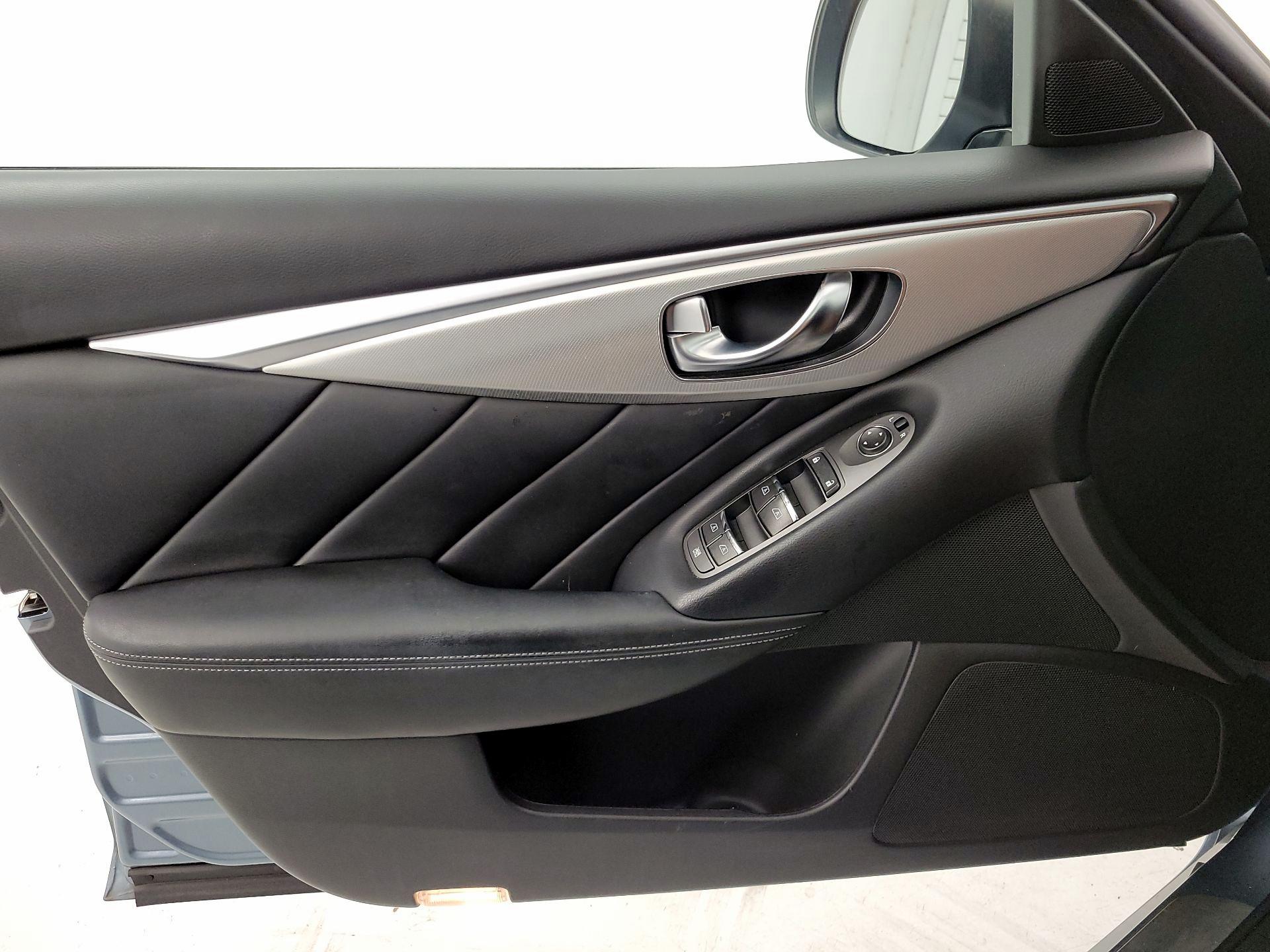 Thumbnail: 2020 INFINITI Q50 - 12