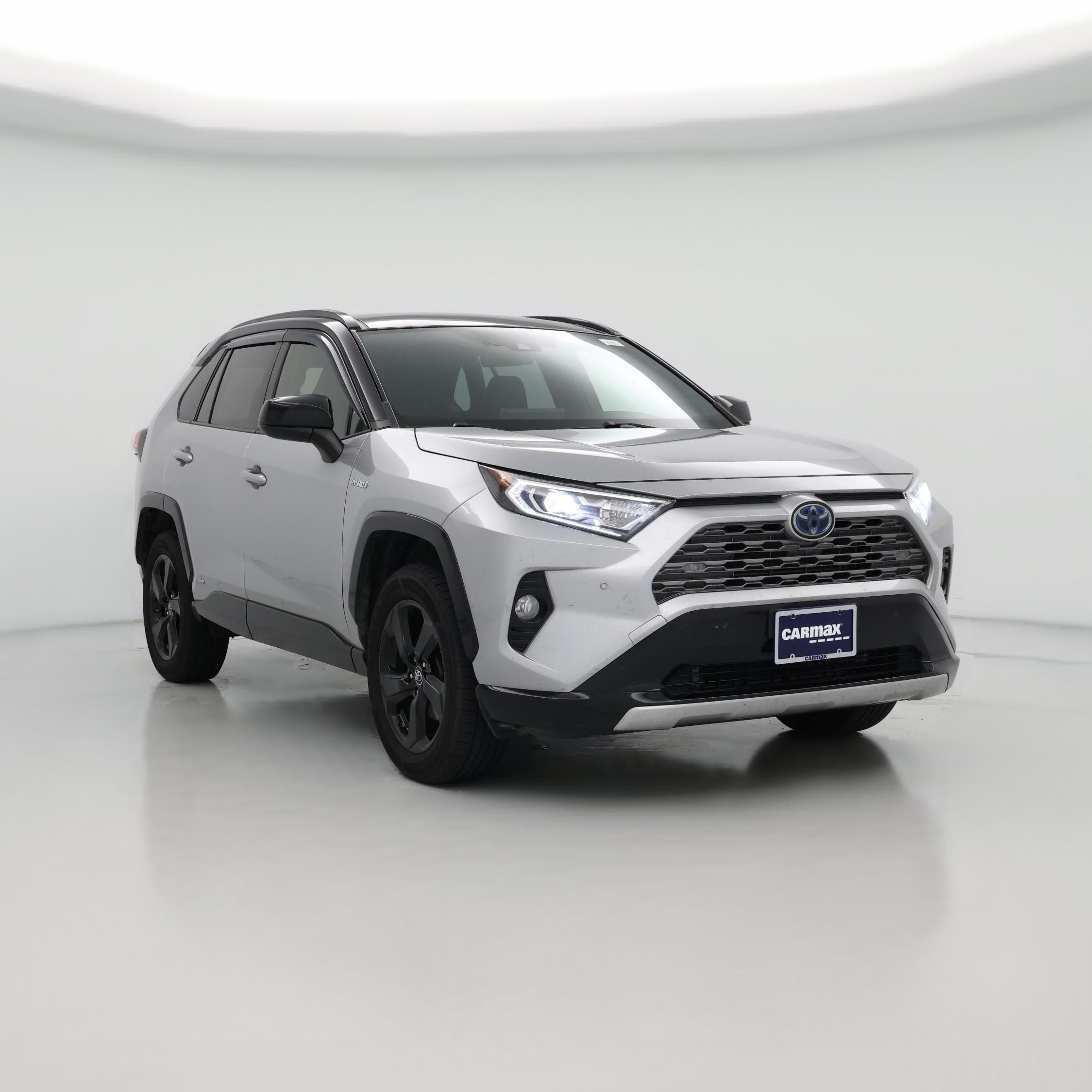 Thumbnail: 2019 Toyota RAV4 - 1