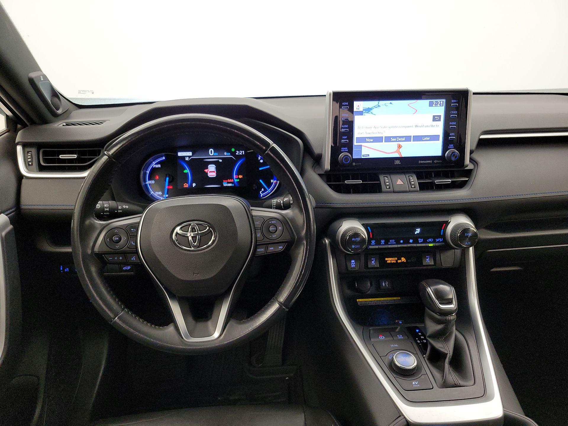 Thumbnail: 2019 Toyota RAV4 - 10