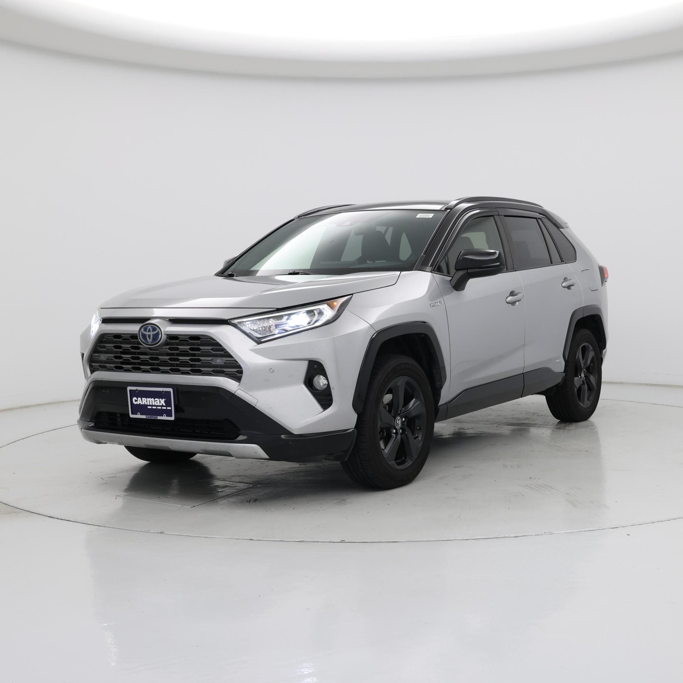 Thumbnail: 2019 Toyota RAV4 - 4