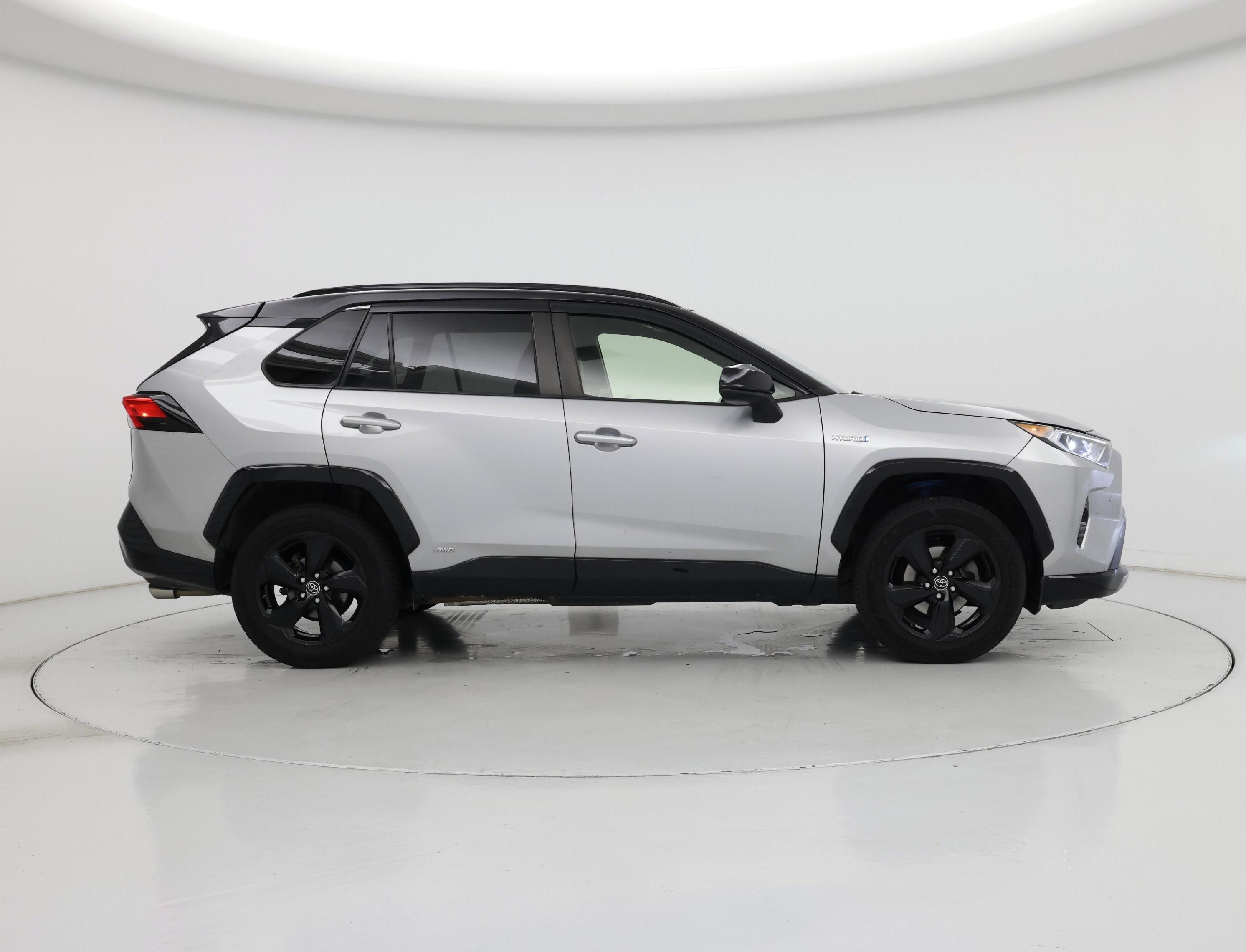 Thumbnail: 2019 Toyota RAV4 - 7