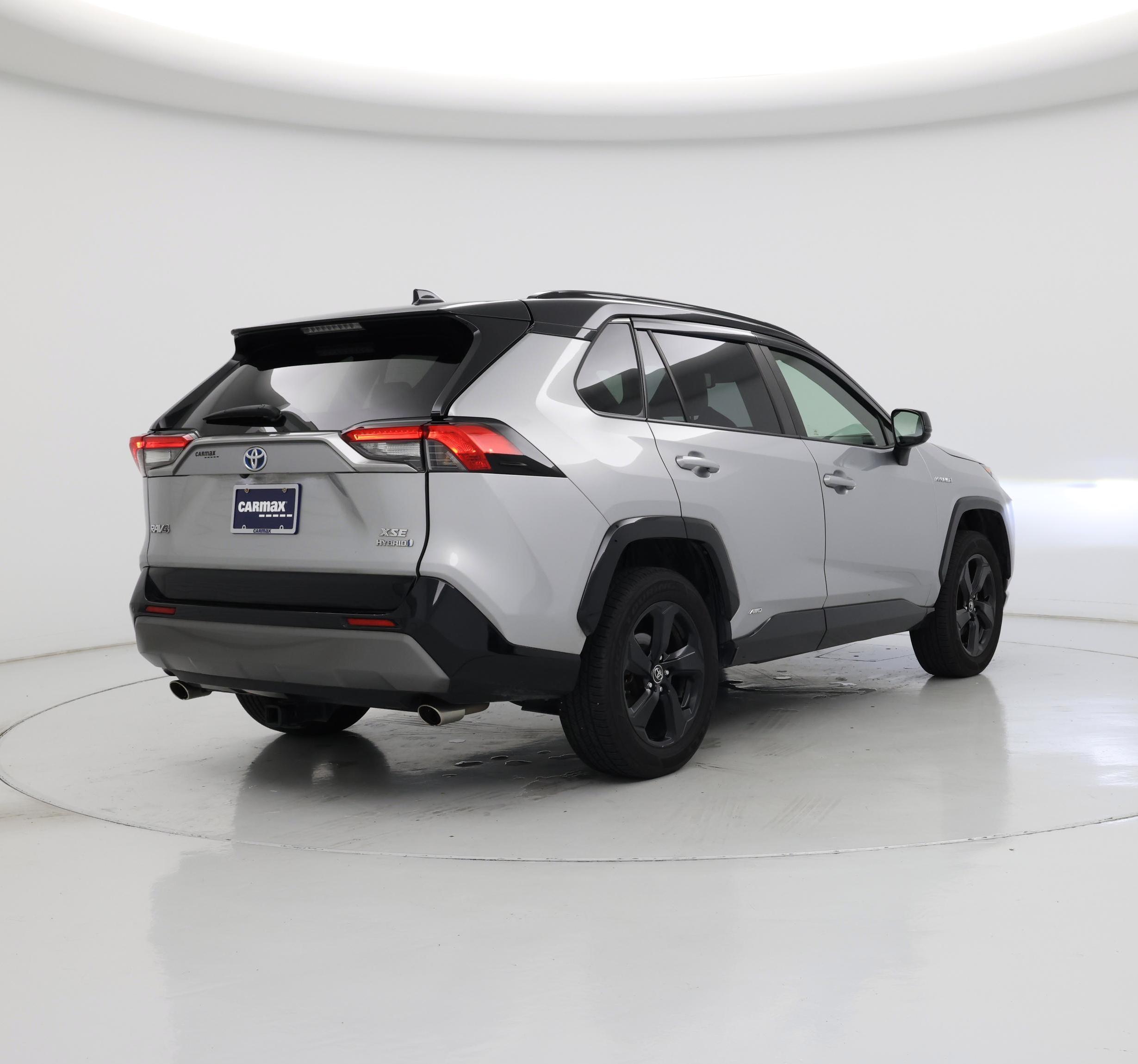 Thumbnail: 2019 Toyota RAV4 - 8