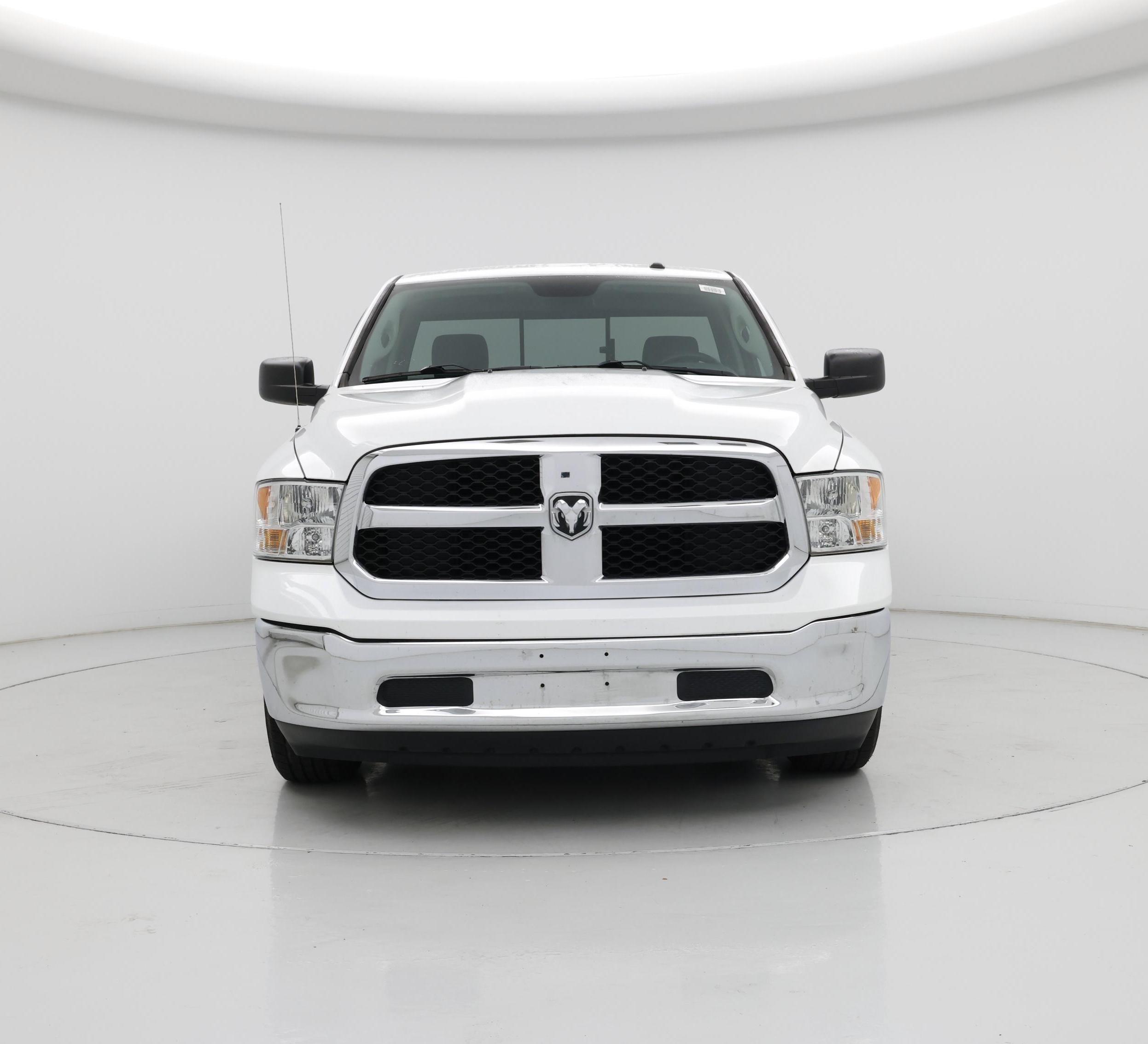 Thumbnail: 2019 RAM 1500 Classic - 5