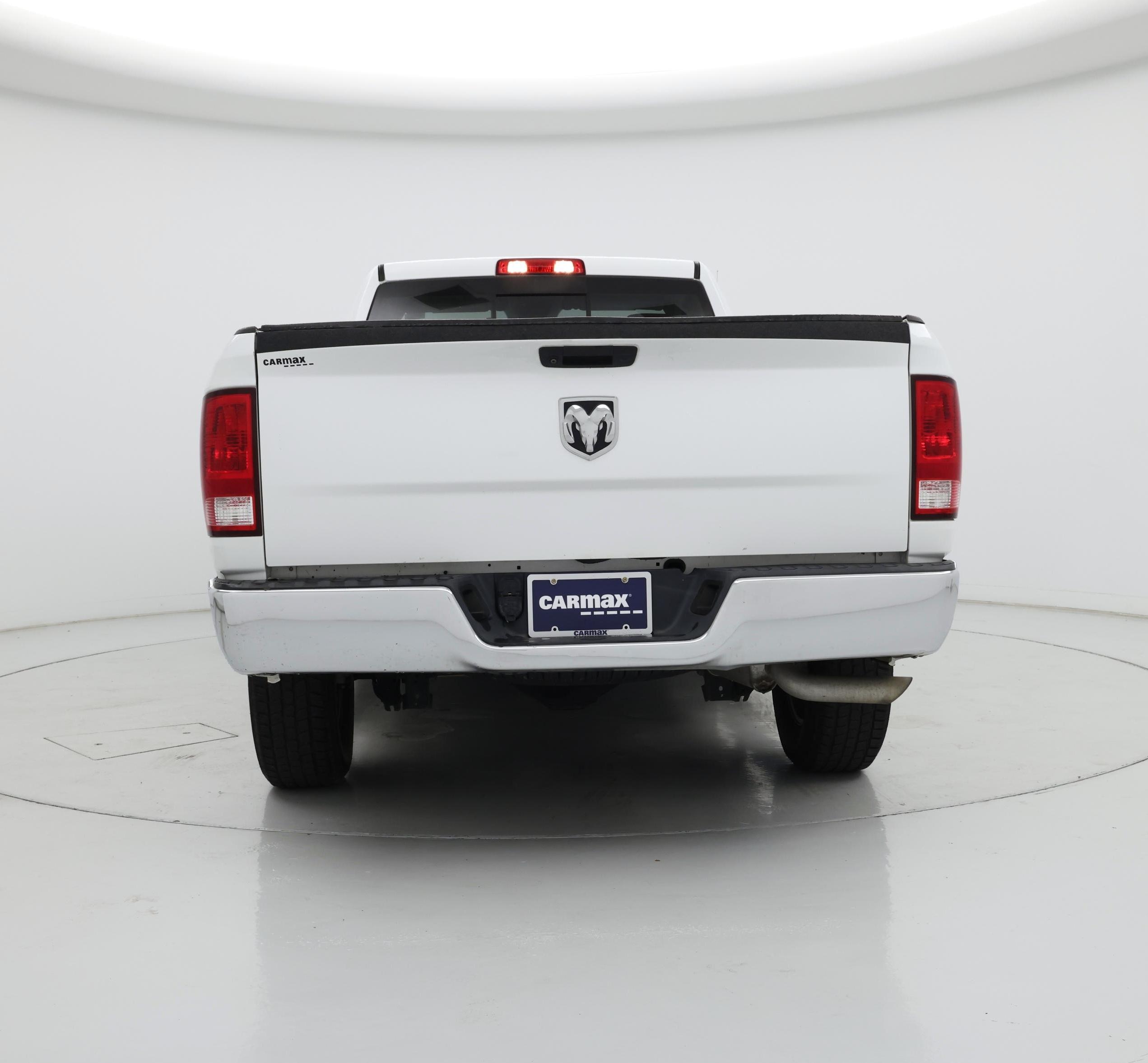 Thumbnail: 2019 RAM 1500 Classic - 6