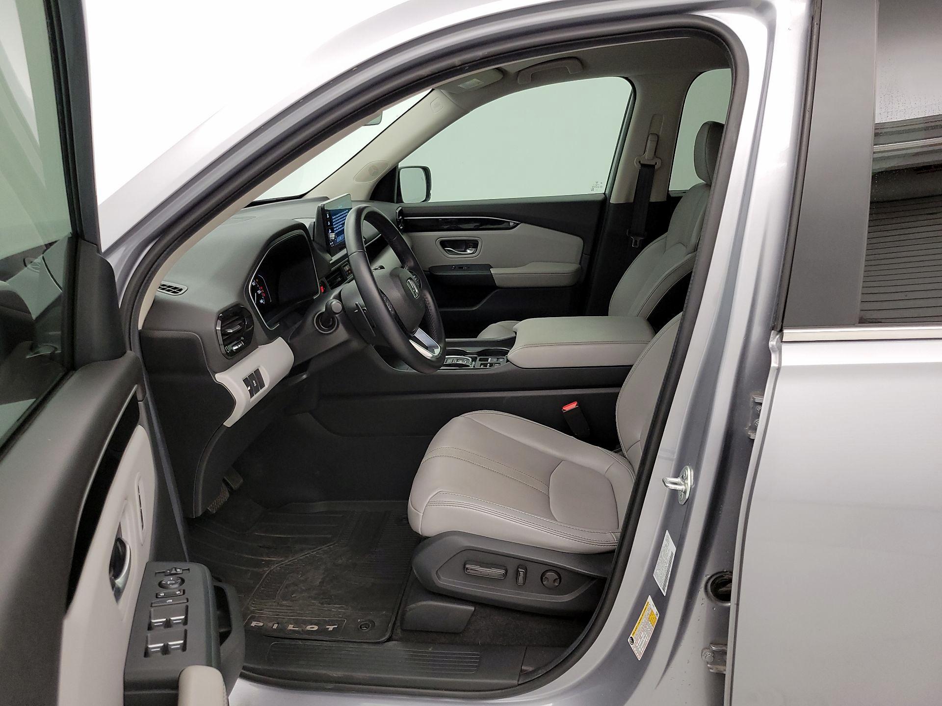 Thumbnail: 2024 Honda Pilot - 11