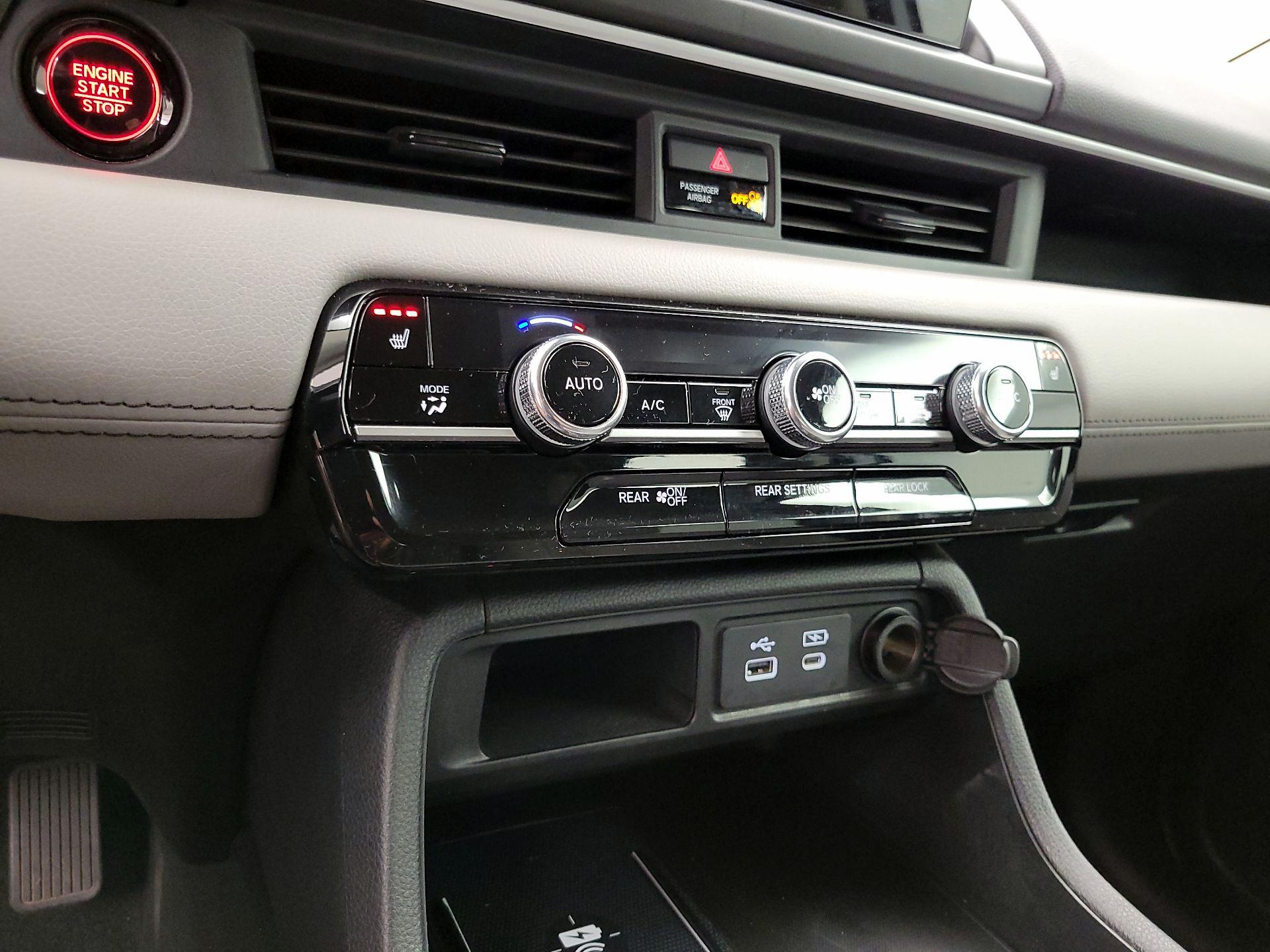 Thumbnail: 2024 Honda Pilot - 16