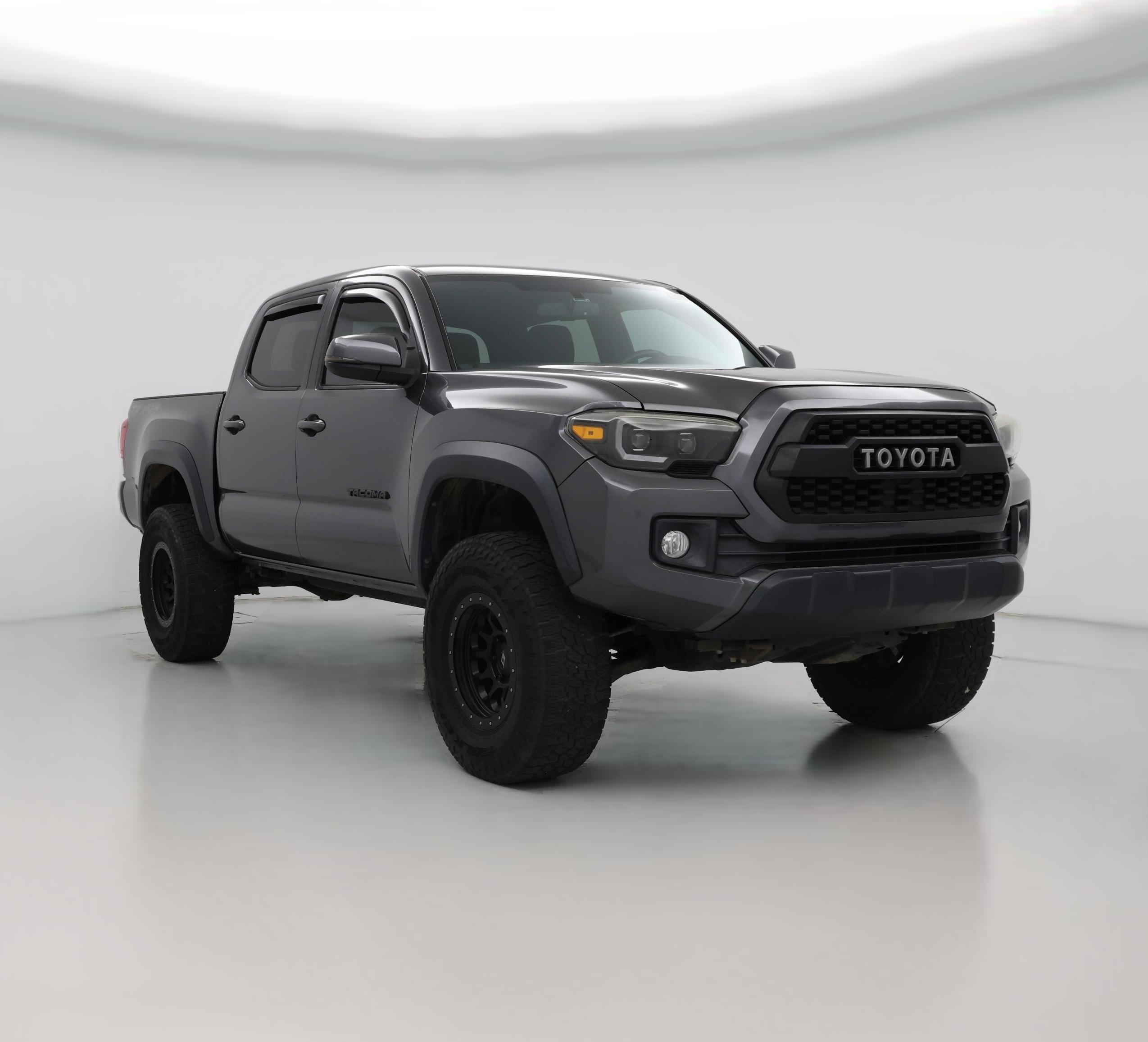 Thumbnail: 2017 Toyota Tacoma - 1