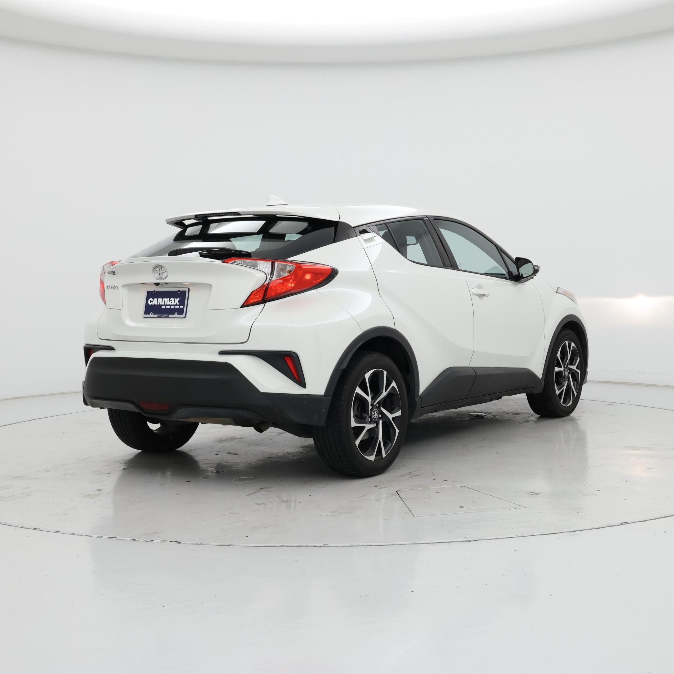 Thumbnail: 2018 Toyota C-HR - 8