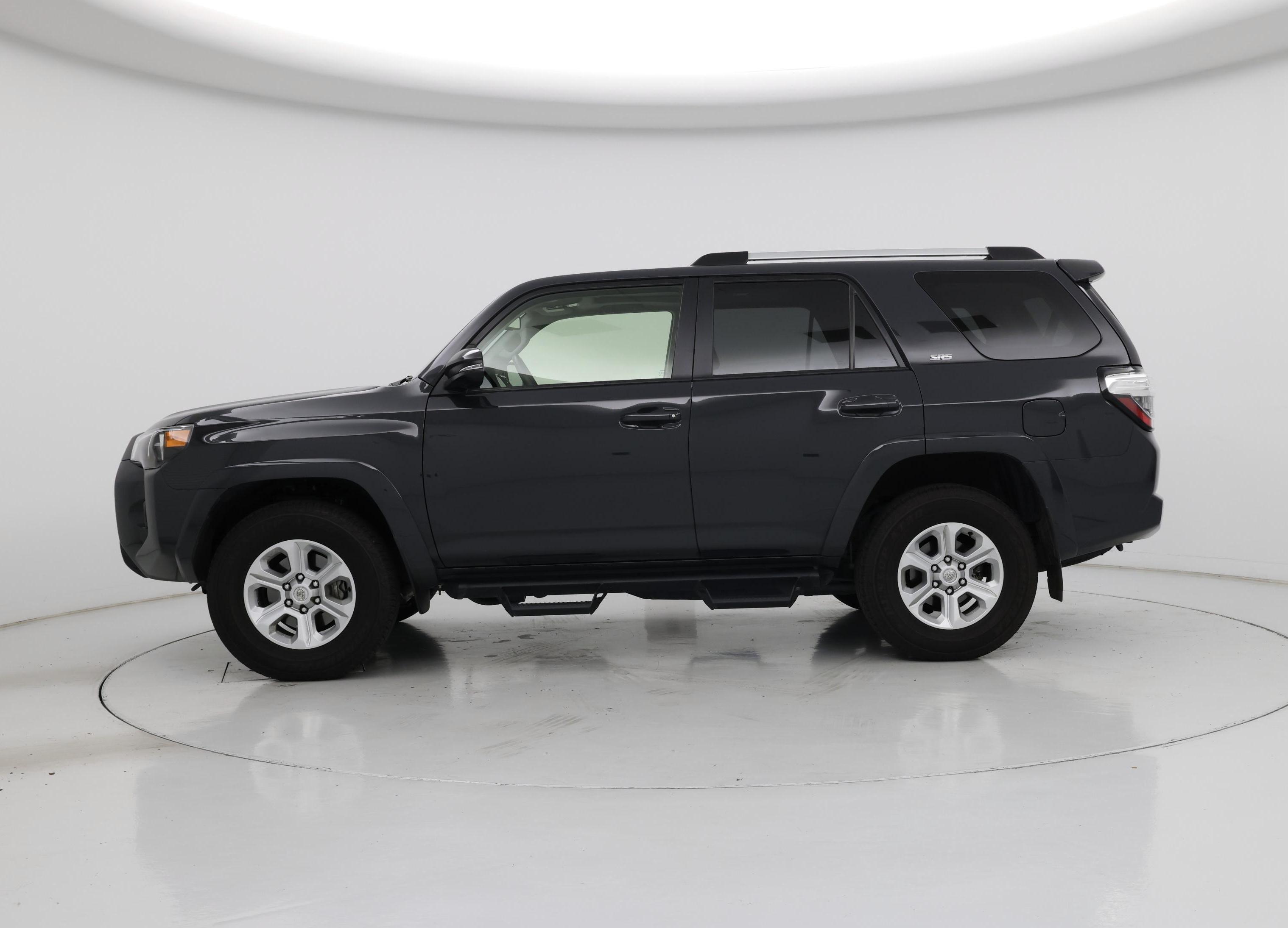 Thumbnail: 2024 Toyota 4Runner - 3