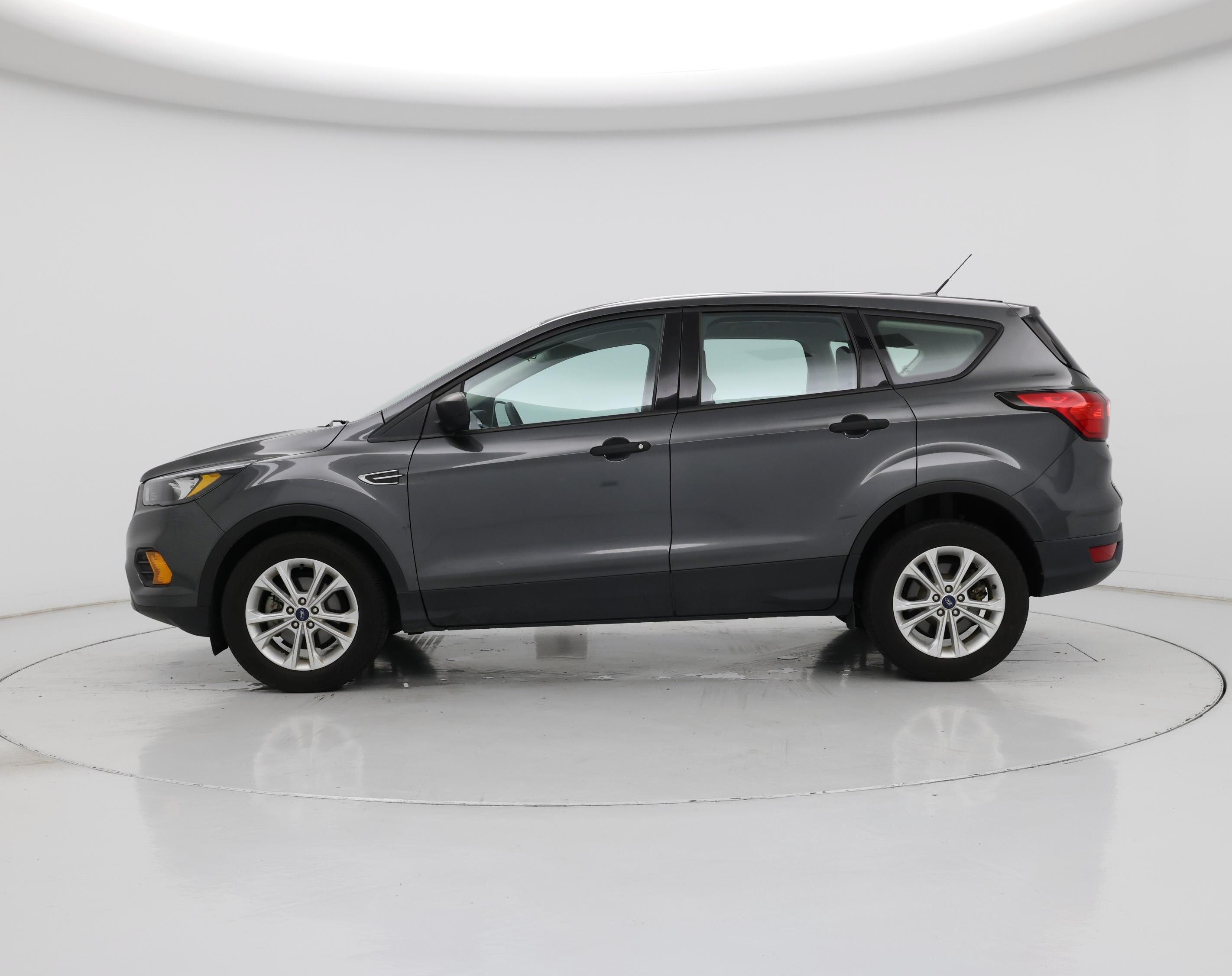 Thumbnail: 2019 Ford Escape - 3