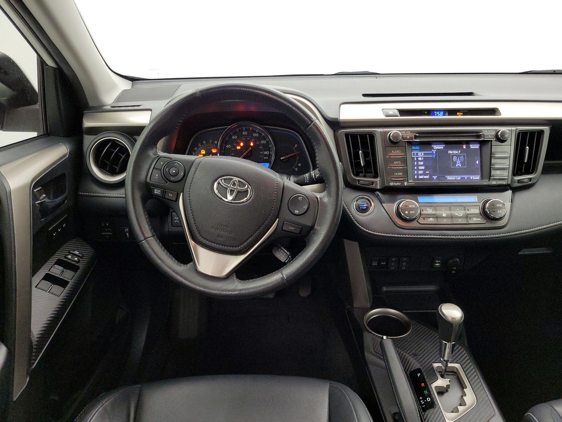 Thumbnail: 2014 Toyota RAV4 - 10