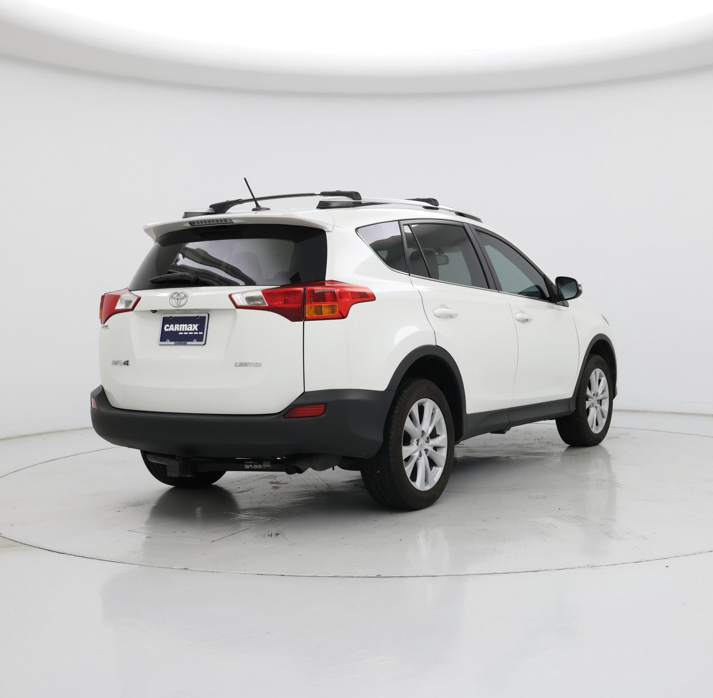 Thumbnail: 2014 Toyota RAV4 - 8