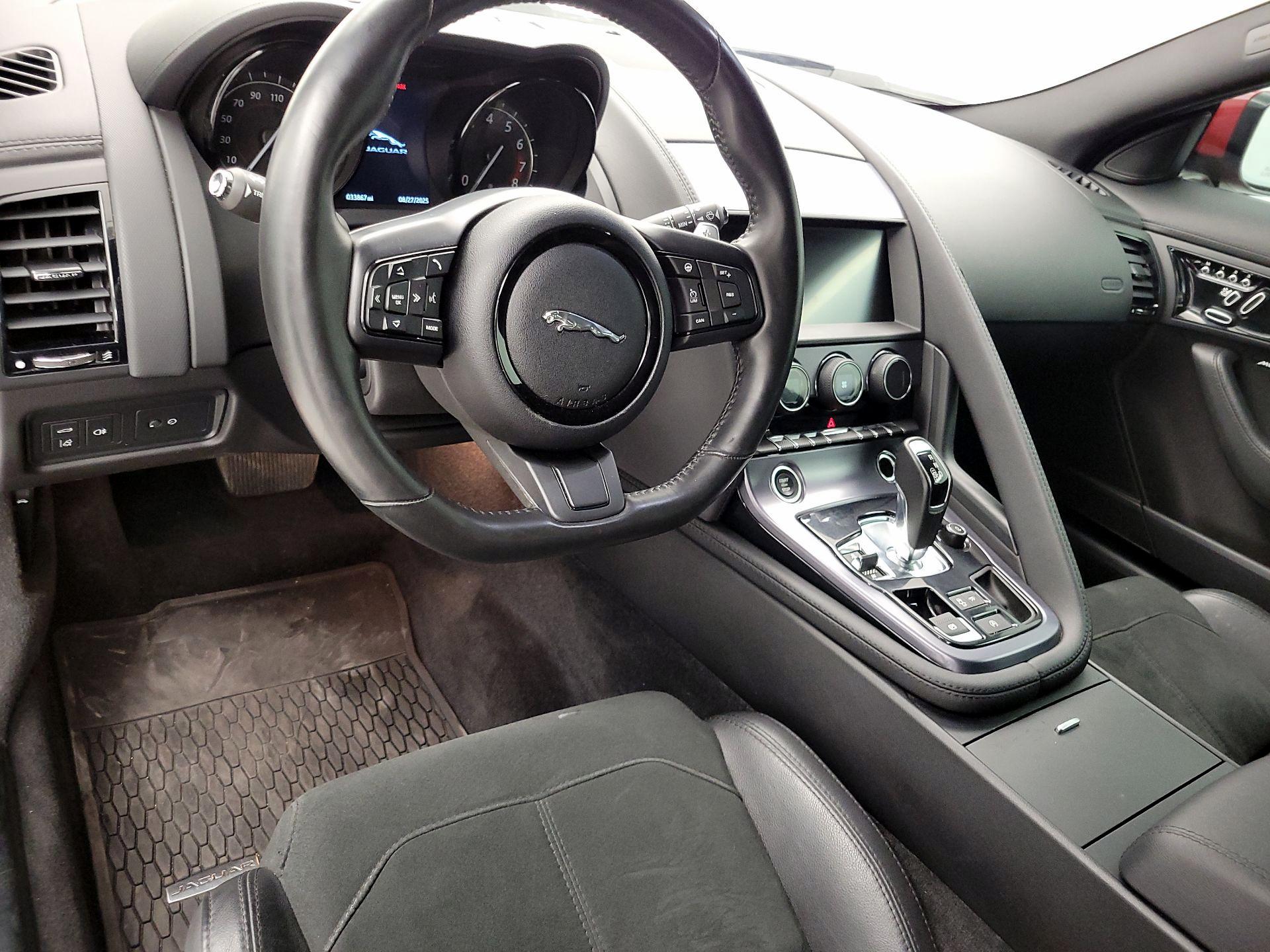 Thumbnail: 2019 Jaguar F-Type - 9