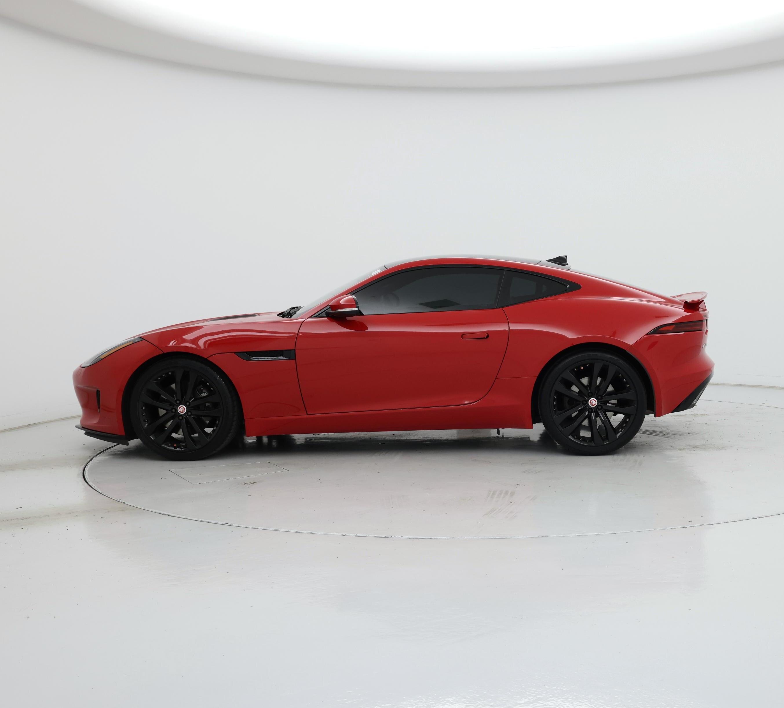 Thumbnail: 2019 Jaguar F-Type - 3