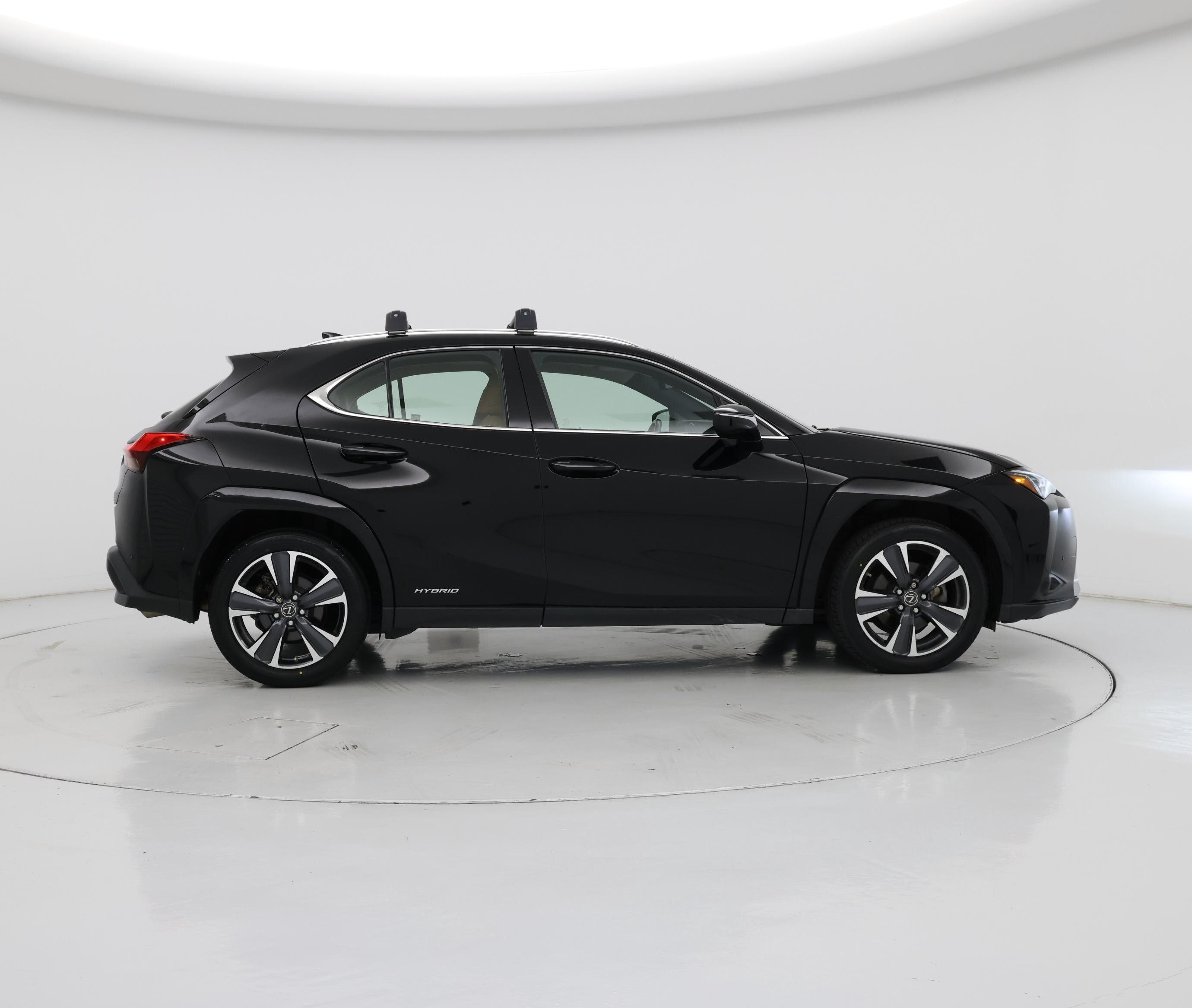 Thumbnail: 2022 Lexus UX - 7