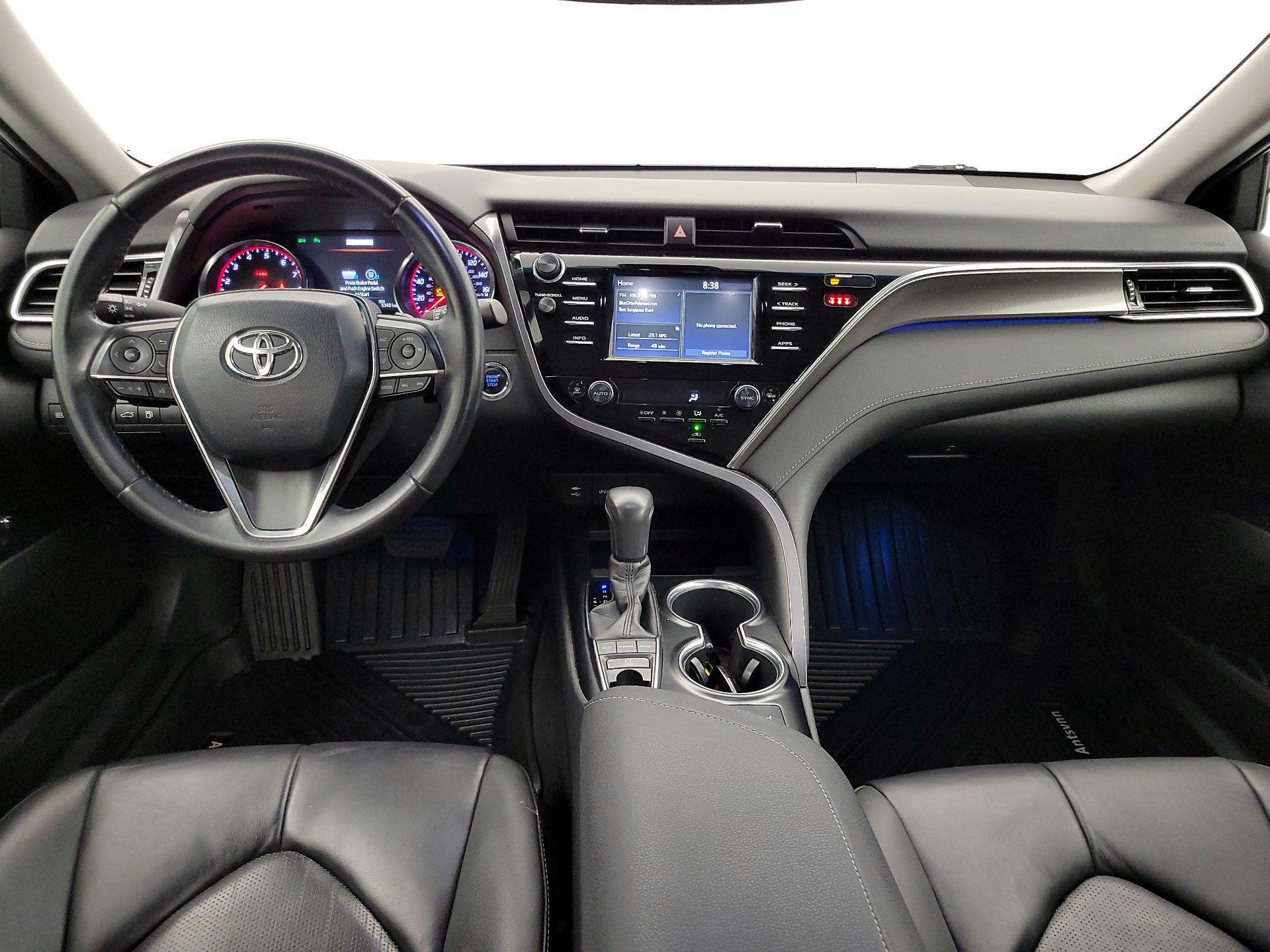 Thumbnail: 2018 Toyota Camry - 9