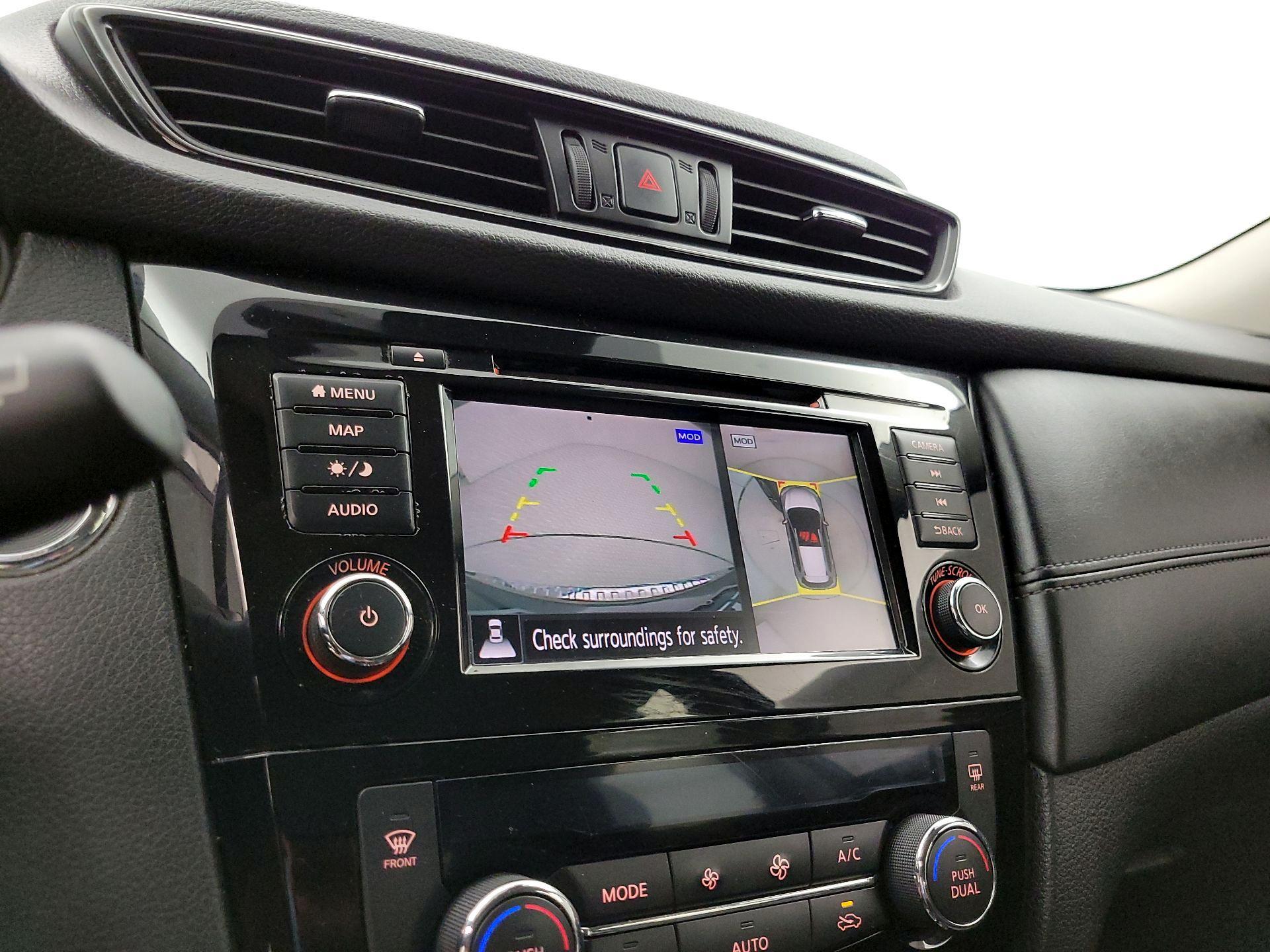 Thumbnail: 2020 Nissan Rogue - 15