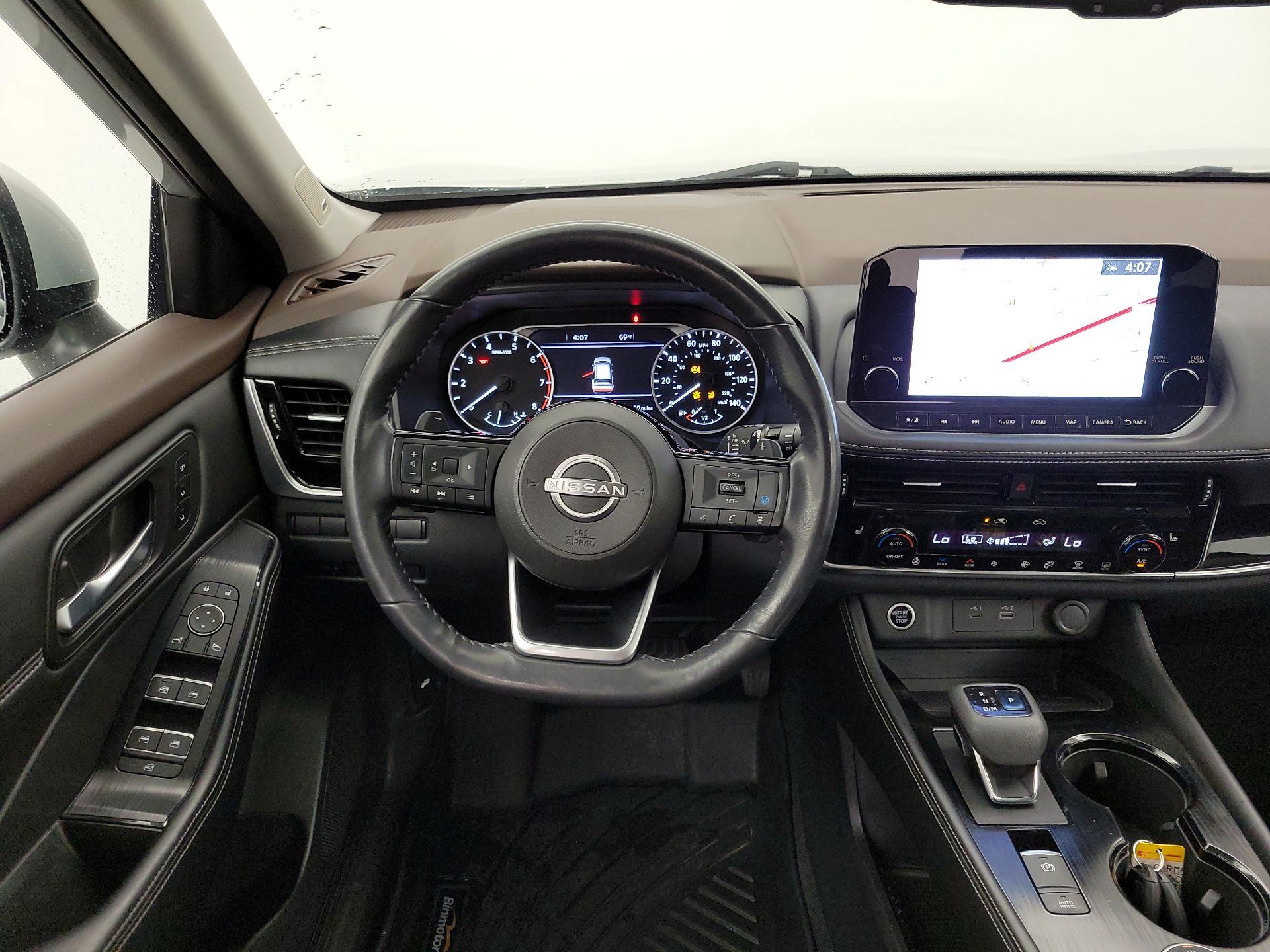 Thumbnail: 2022 Nissan Rogue - 10