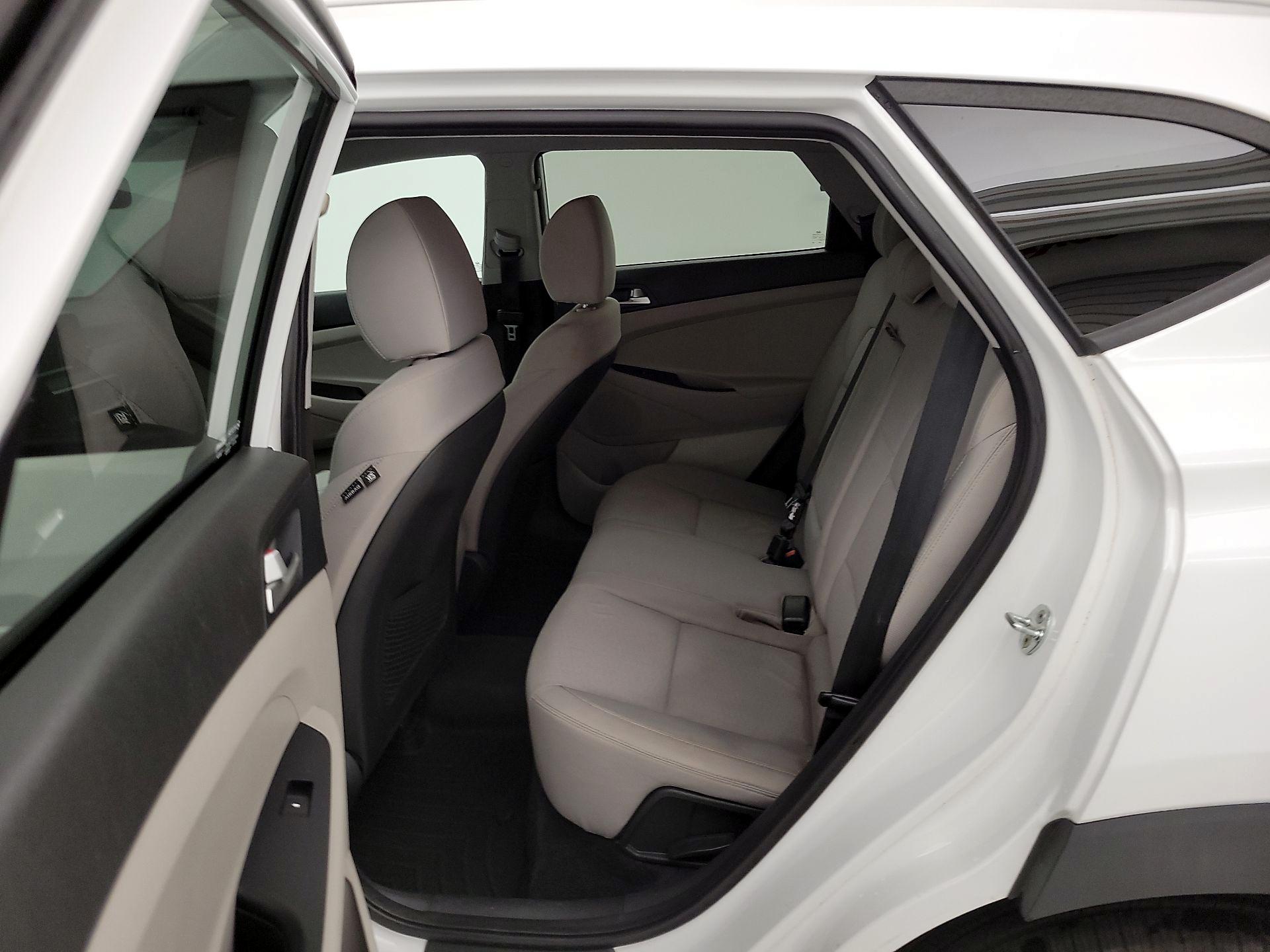Thumbnail: 2021 Hyundai Tucson - 19