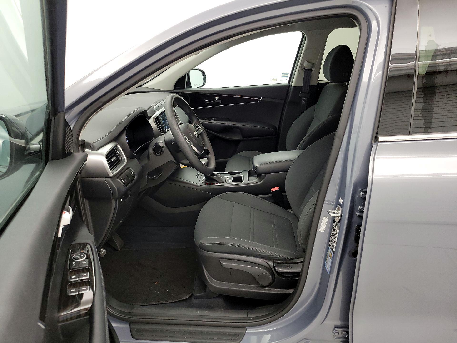 Thumbnail: 2020 Kia Sorento - 11