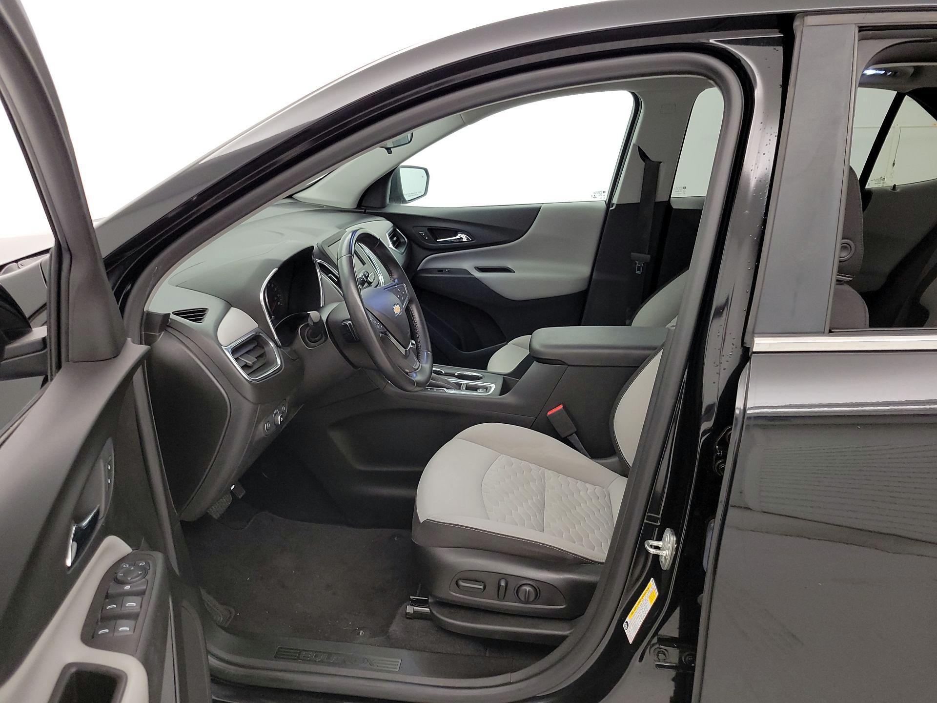 Thumbnail: 2021 Chevrolet Equinox - 11
