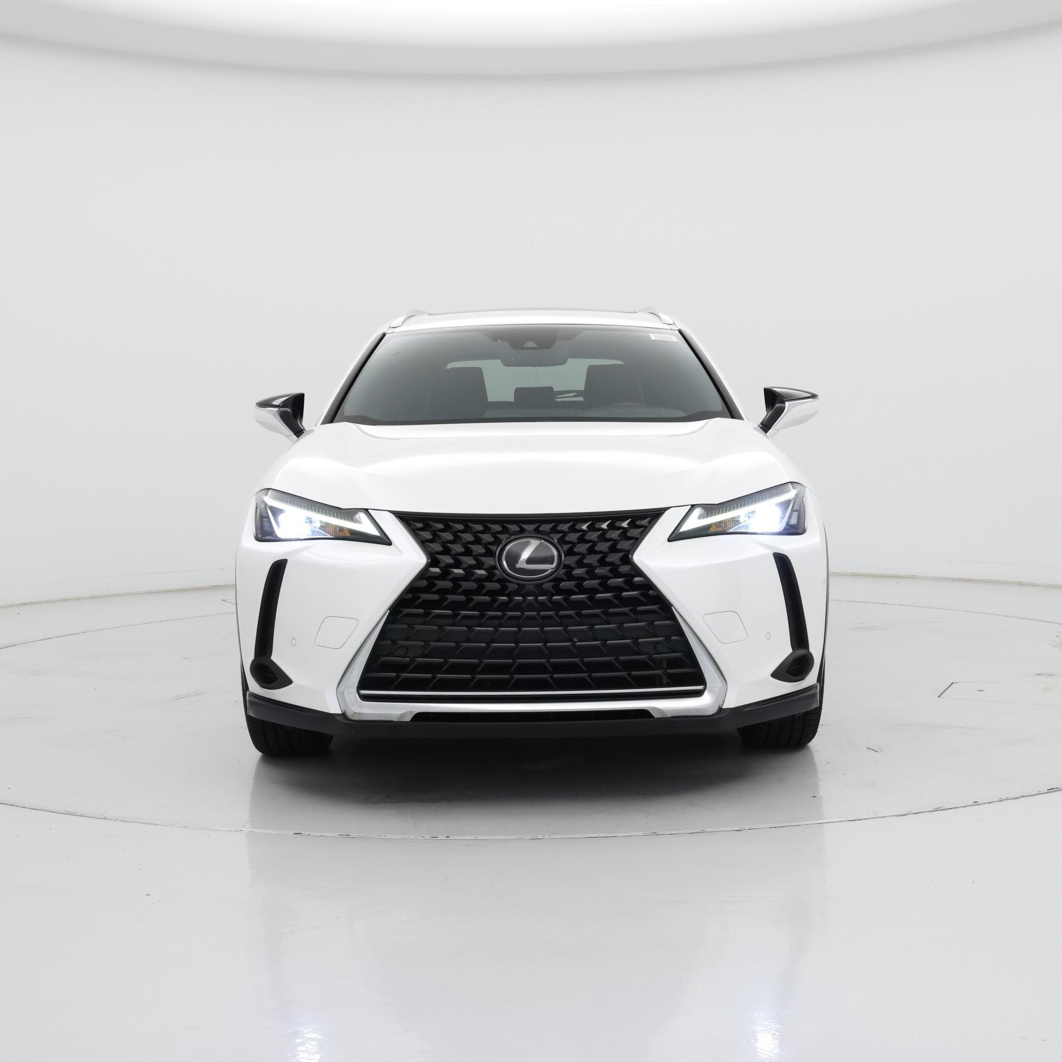 Thumbnail: 2020 Lexus UX - 5