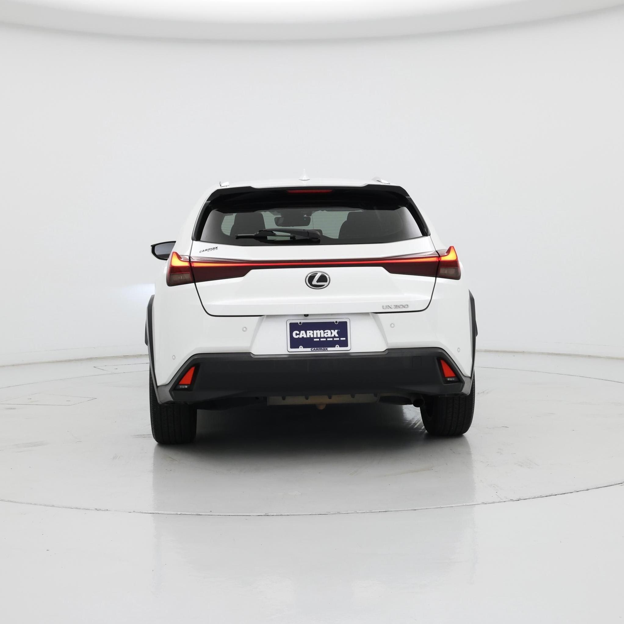 Thumbnail: 2020 Lexus UX - 6