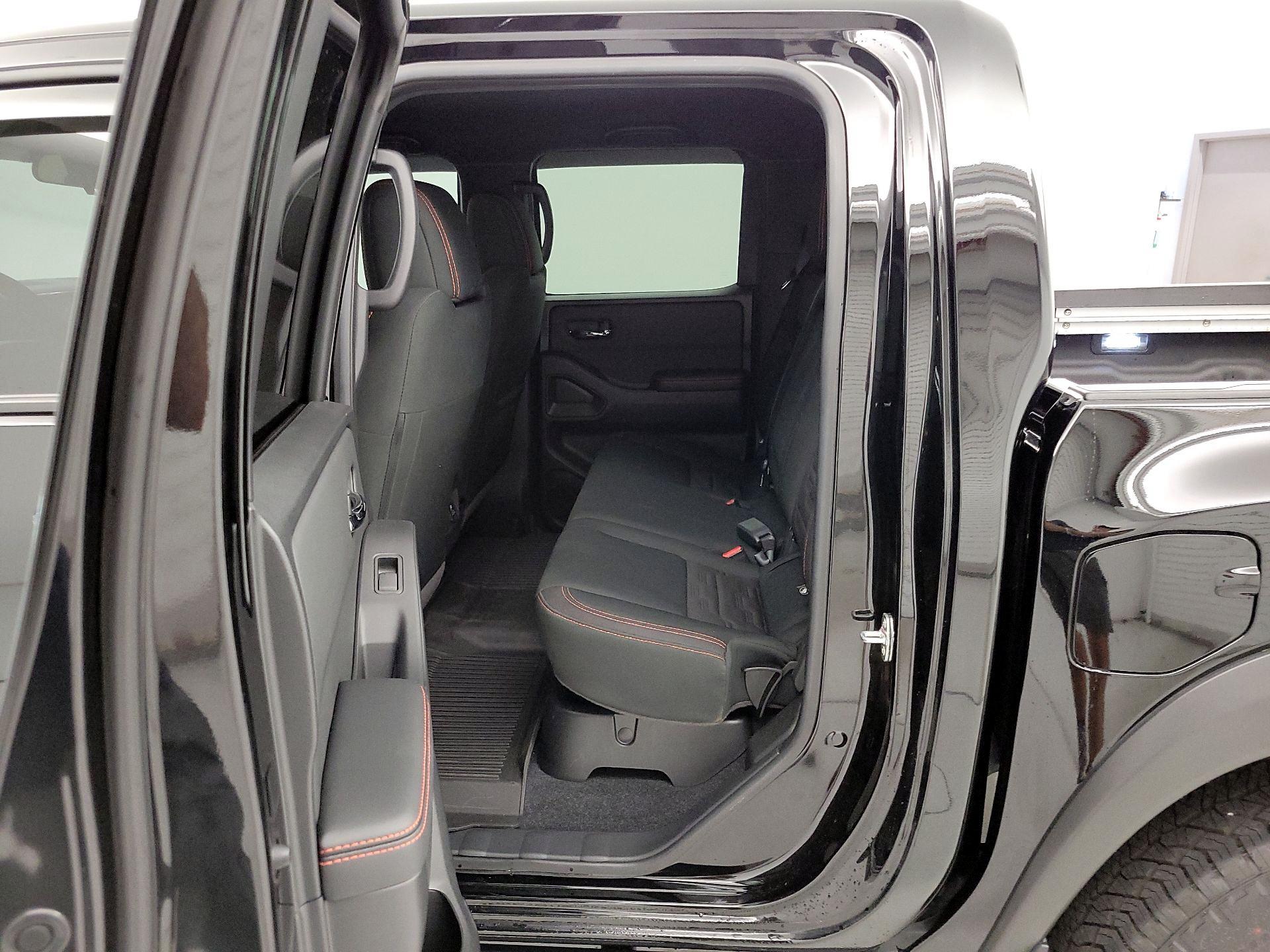 Thumbnail: 2024 Nissan Frontier - 20