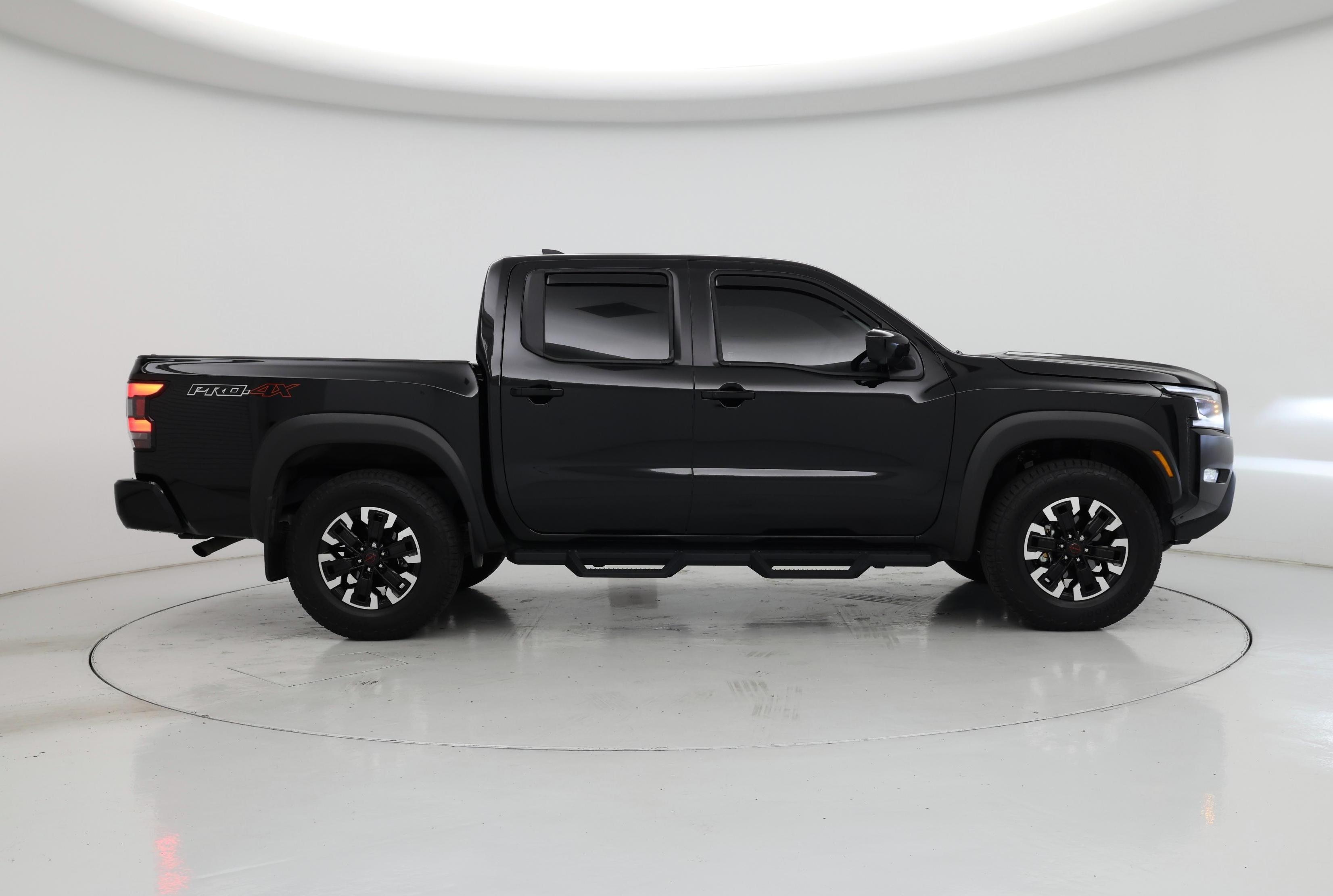 Thumbnail: 2024 Nissan Frontier - 7