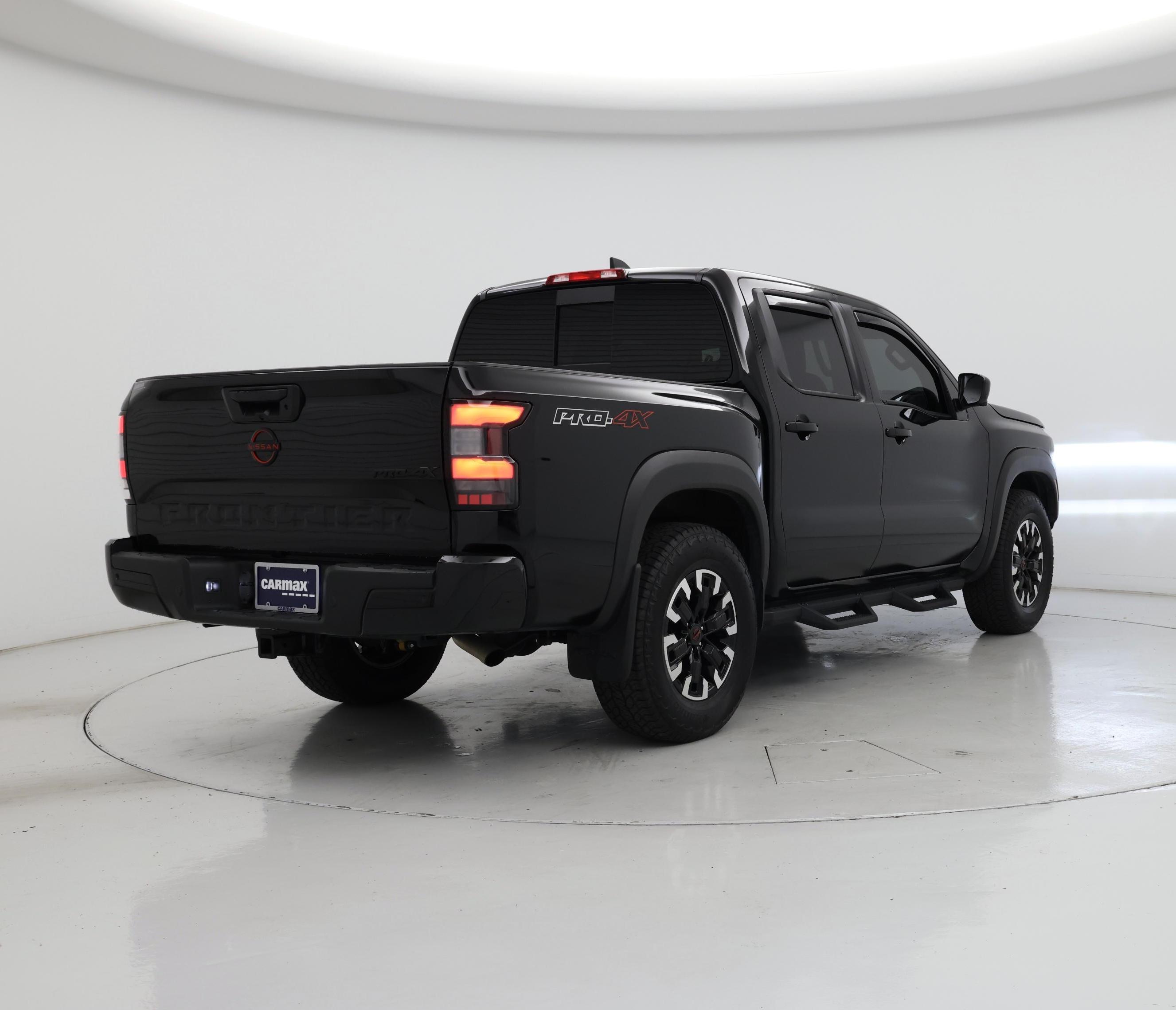 Thumbnail: 2024 Nissan Frontier - 8