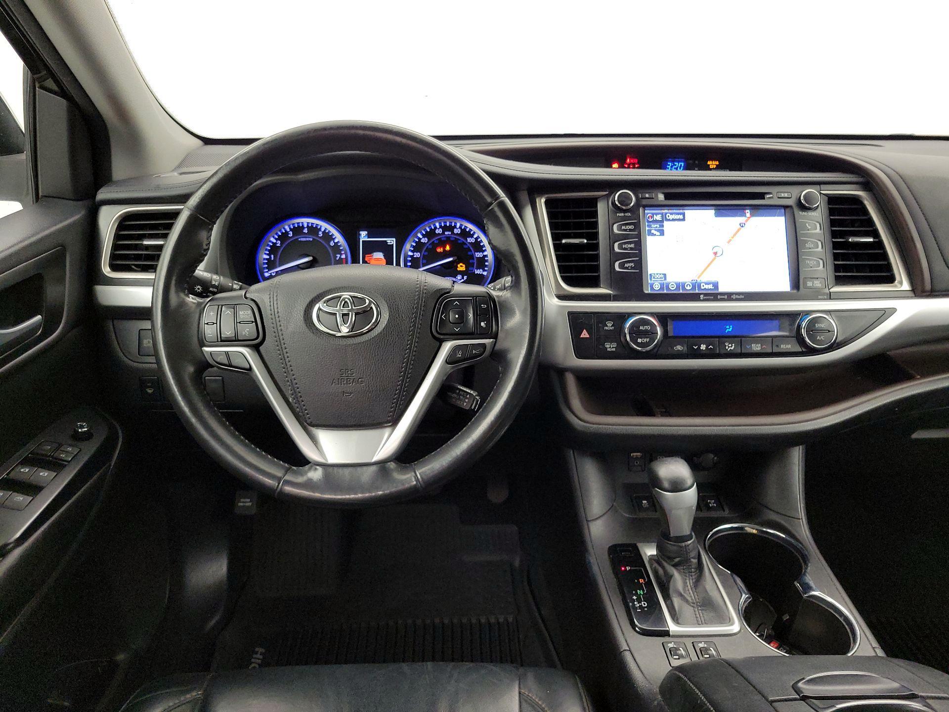 Thumbnail: 2018 Toyota Highlander - 10