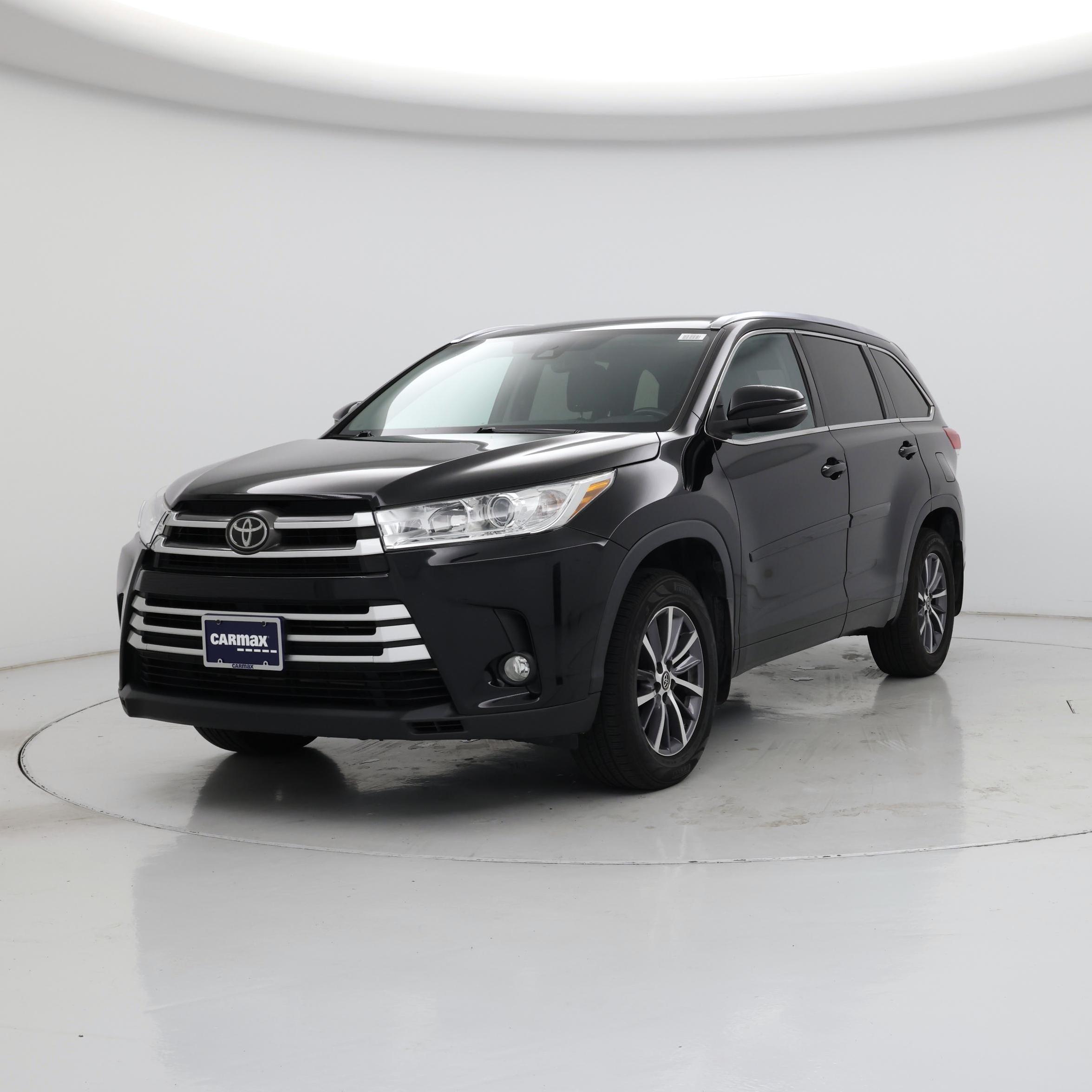 Thumbnail: 2018 Toyota Highlander - 4