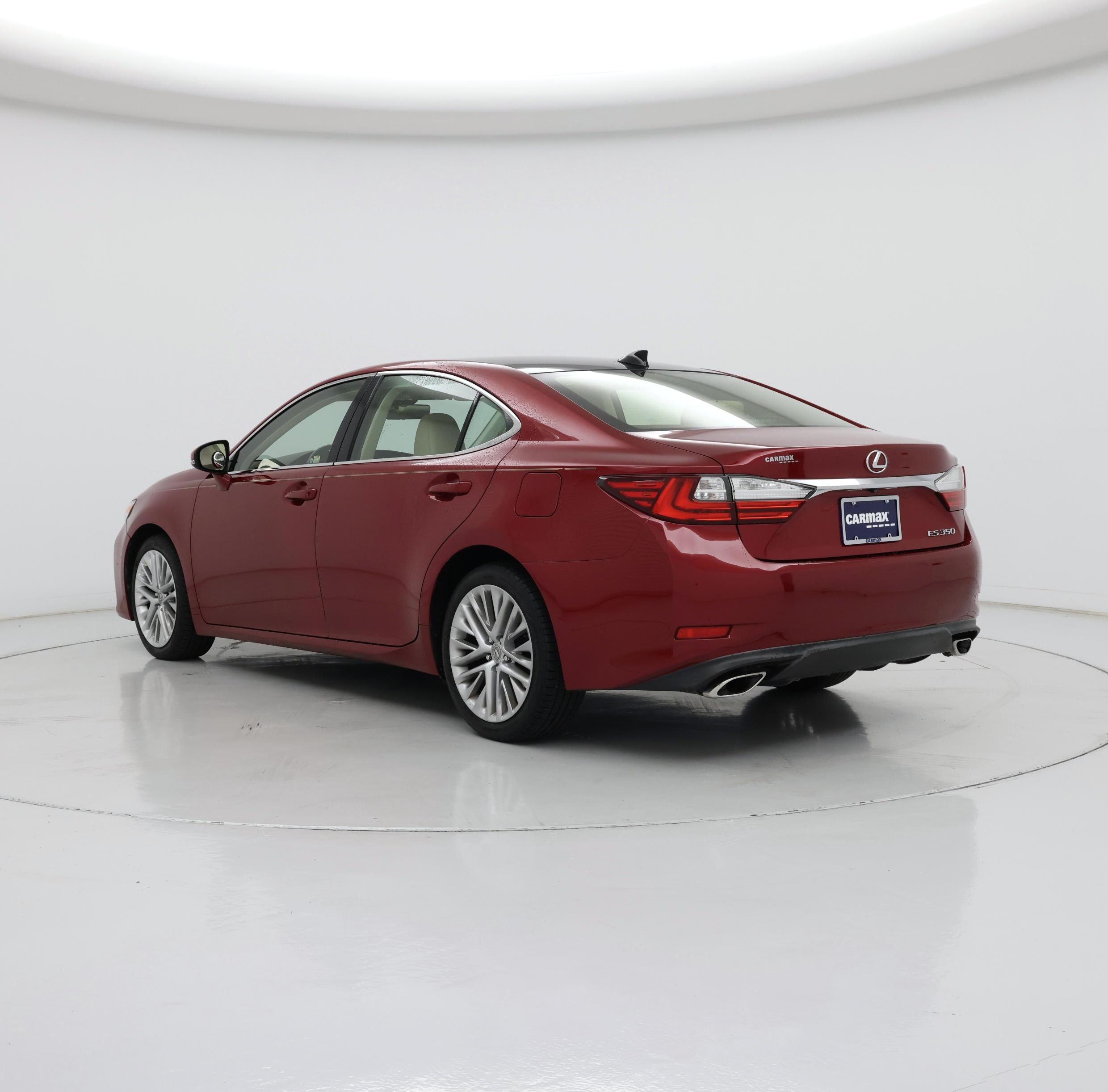 Thumbnail: 2016 Lexus ES - 2