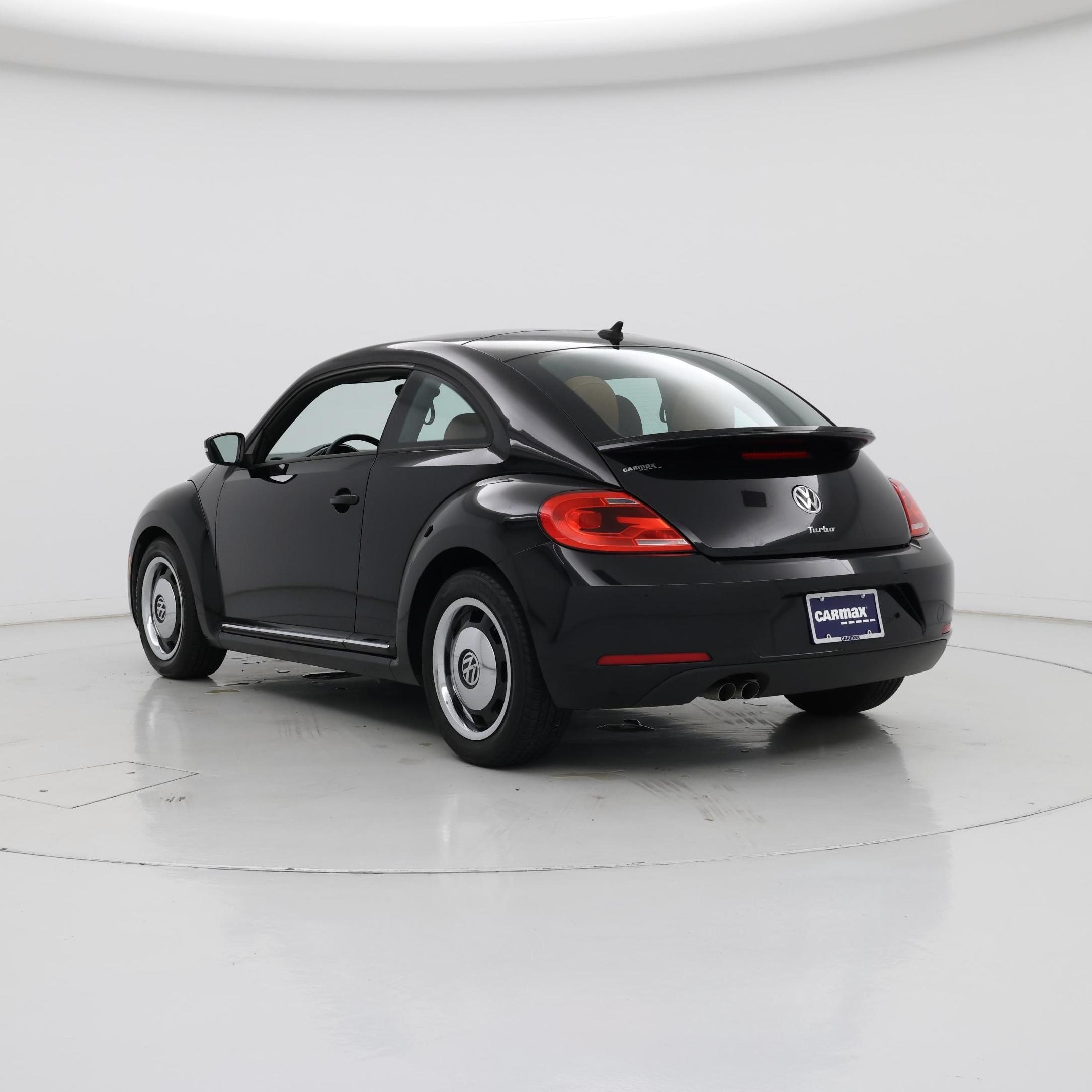 Thumbnail: 2016 Volkswagen Beetle - 2