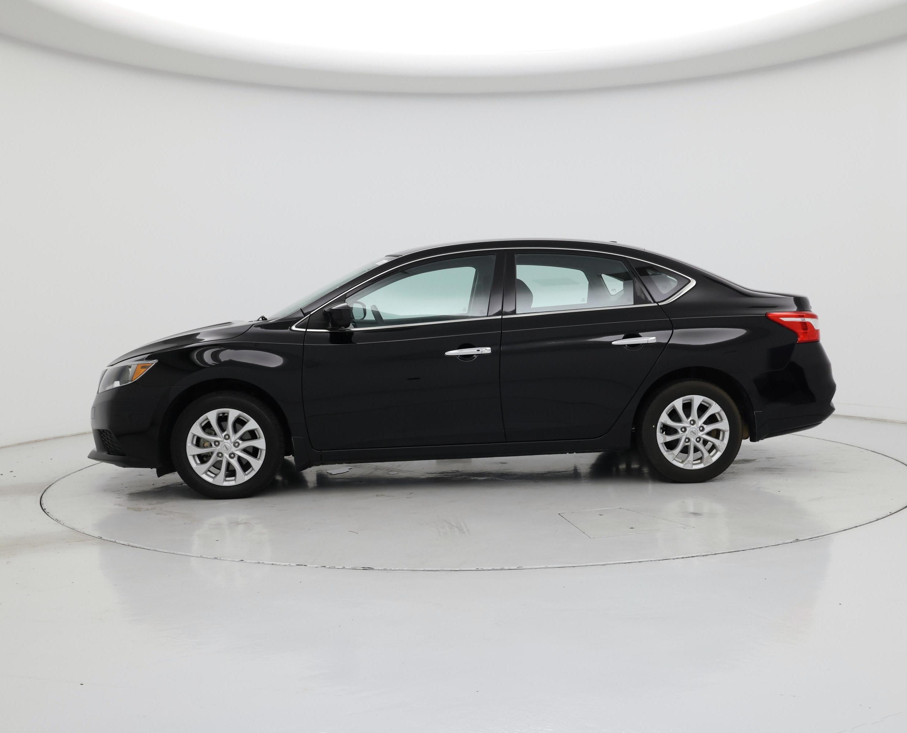 Thumbnail: 2019 Nissan Sentra - 3