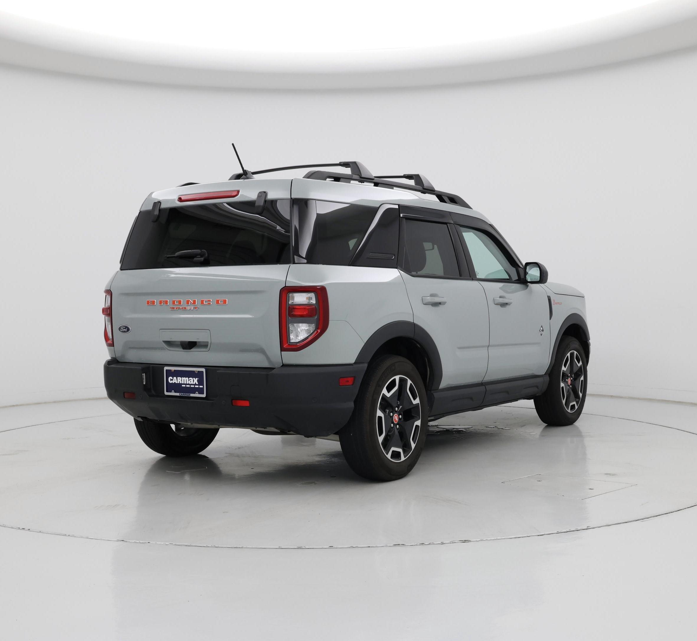 Thumbnail: 2023 Ford Bronco Sport - 8
