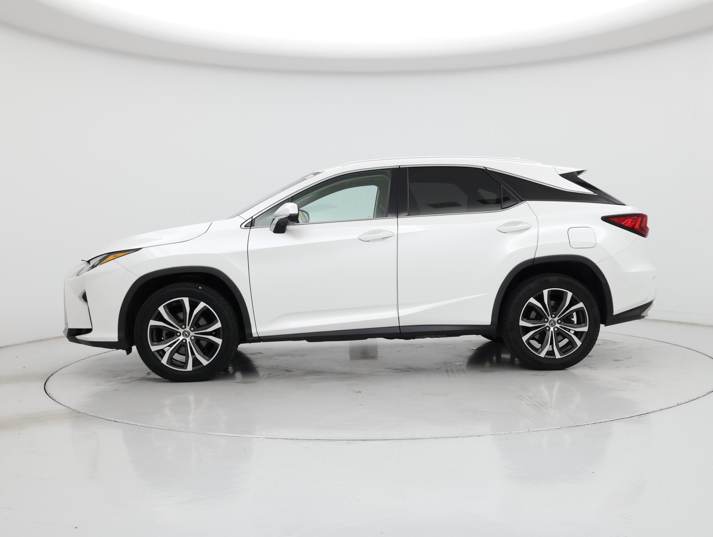 Thumbnail: 2018 Lexus RX - 3