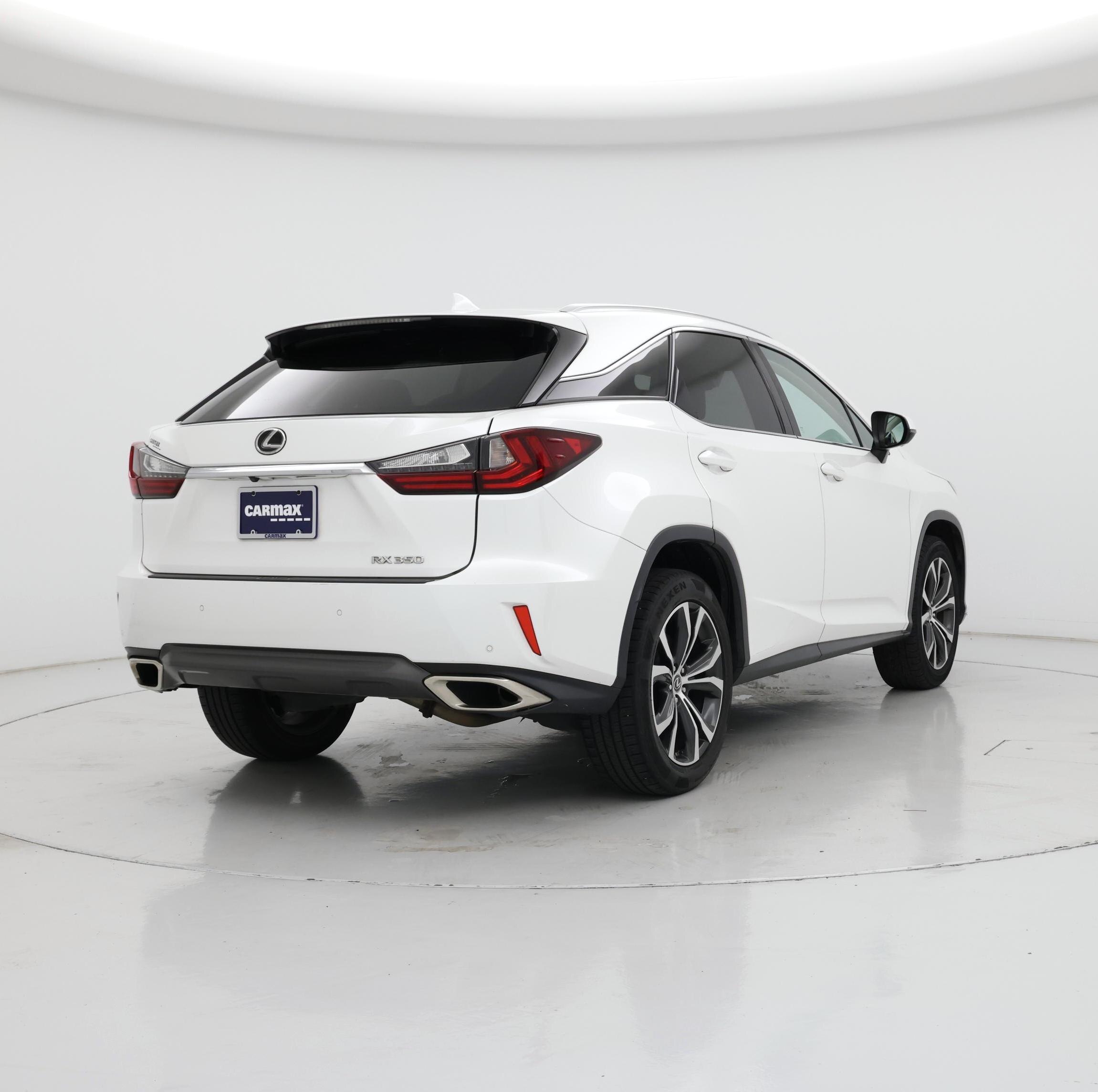 Thumbnail: 2018 Lexus RX - 8