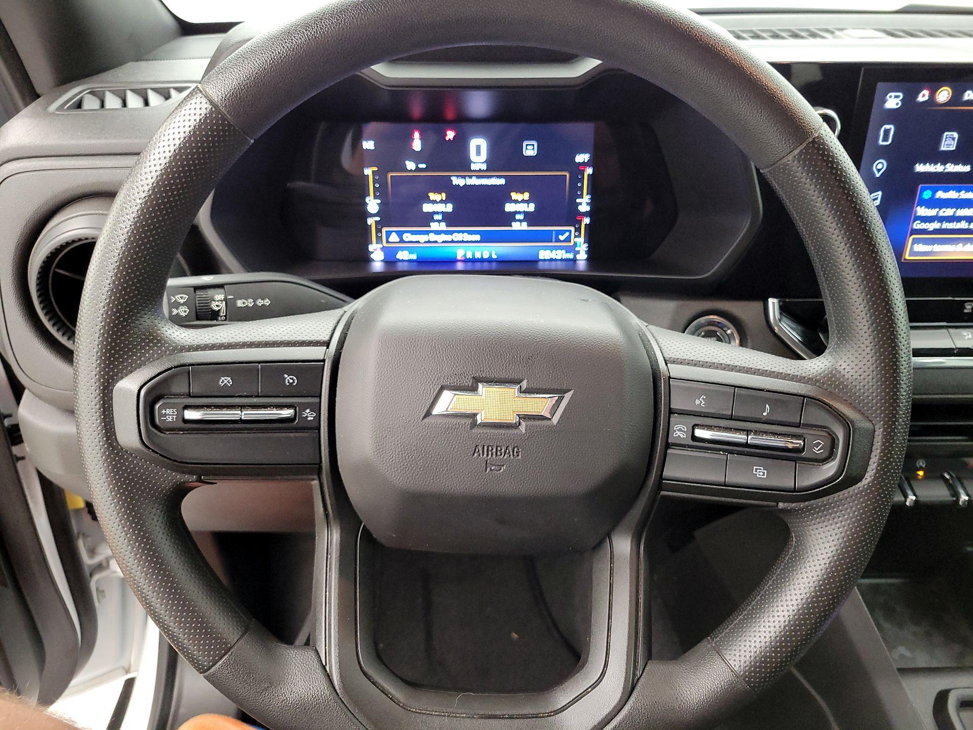 Thumbnail: 2023 Chevrolet Colorado - 10