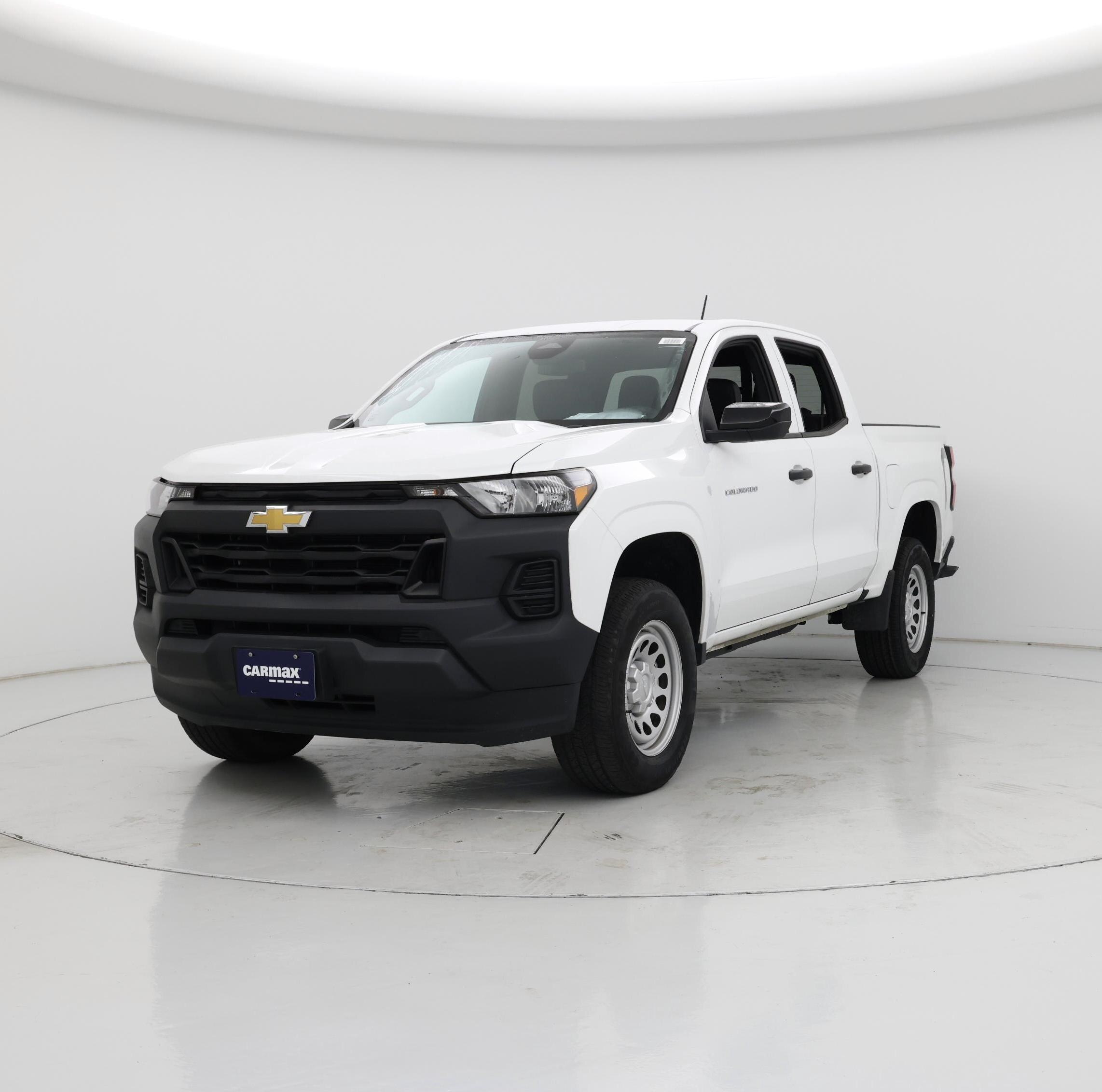 Thumbnail: 2023 Chevrolet Colorado - 4