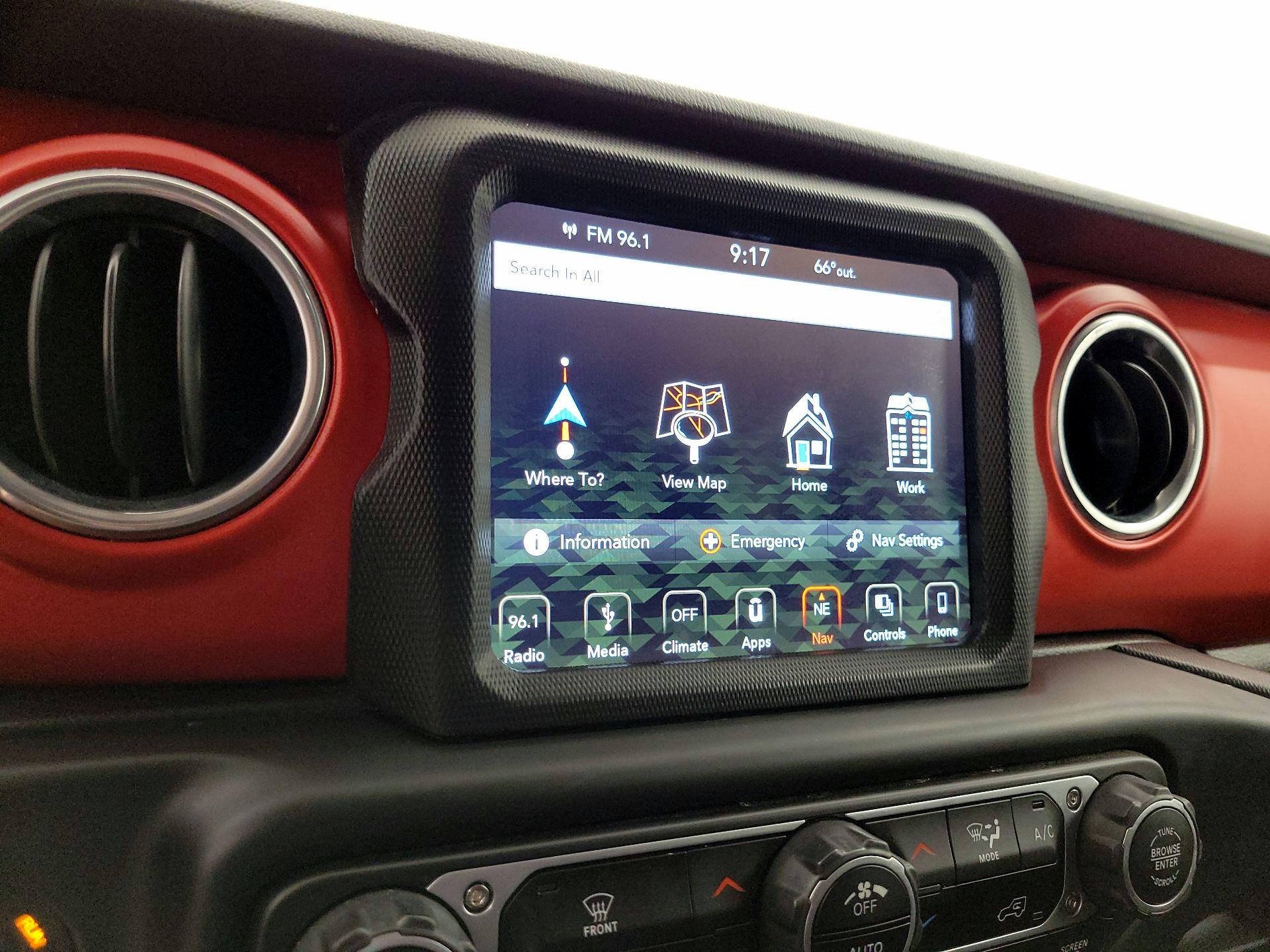 Thumbnail: 2018 Jeep Wrangler - 14