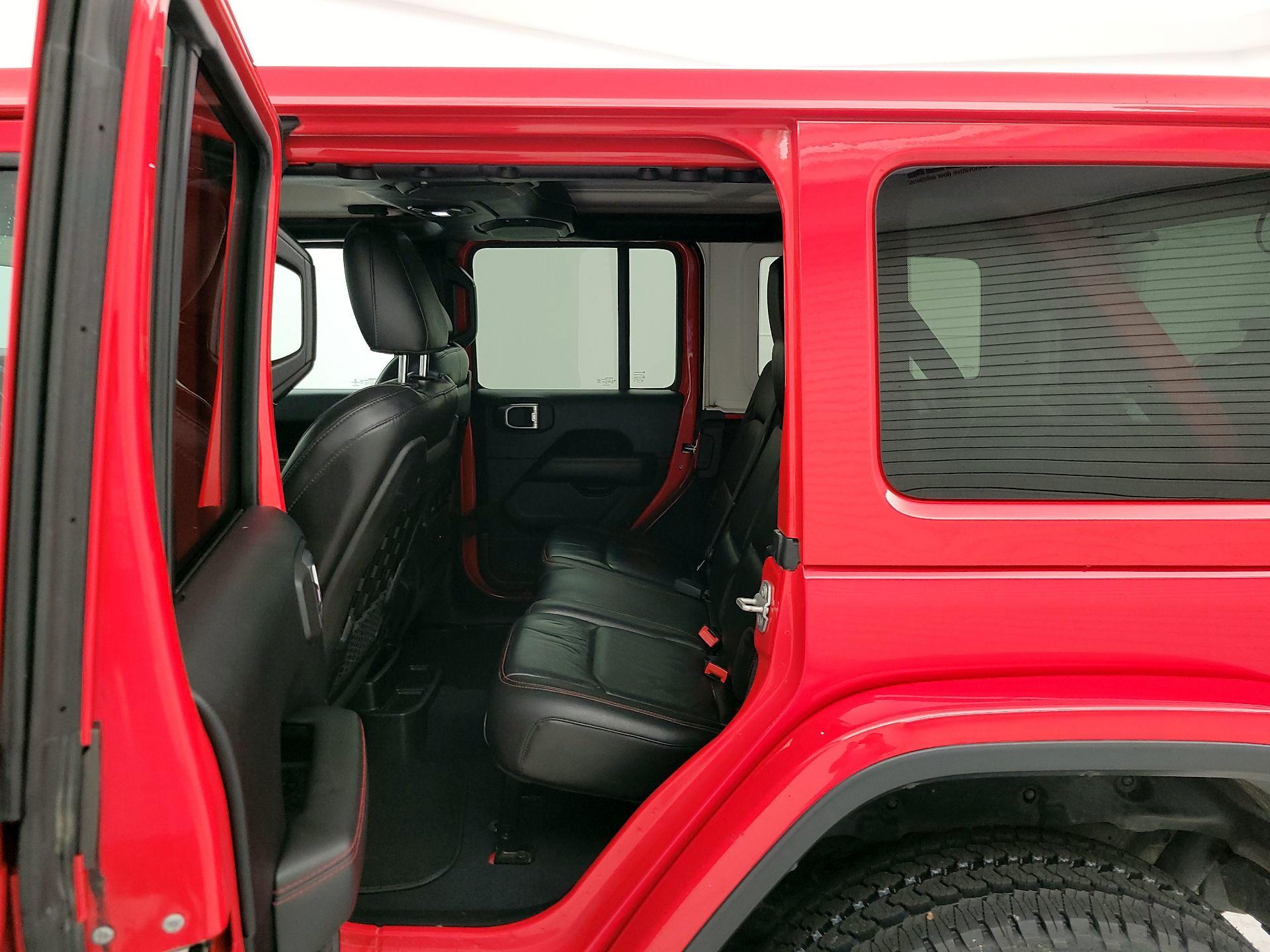 Thumbnail: 2018 Jeep Wrangler - 20