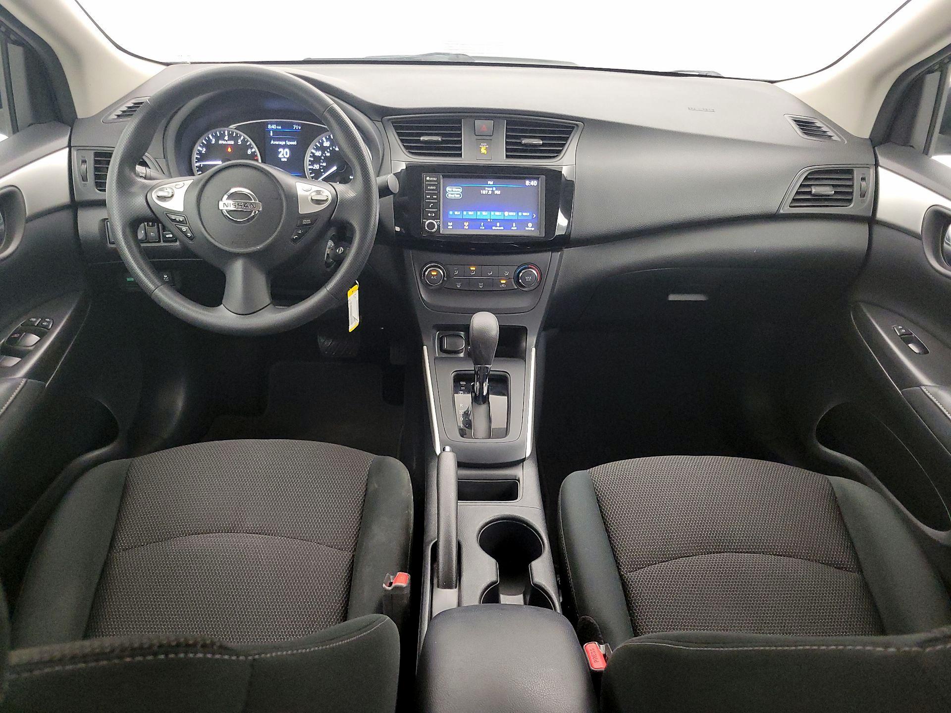 Thumbnail: 2019 Nissan Sentra - 9