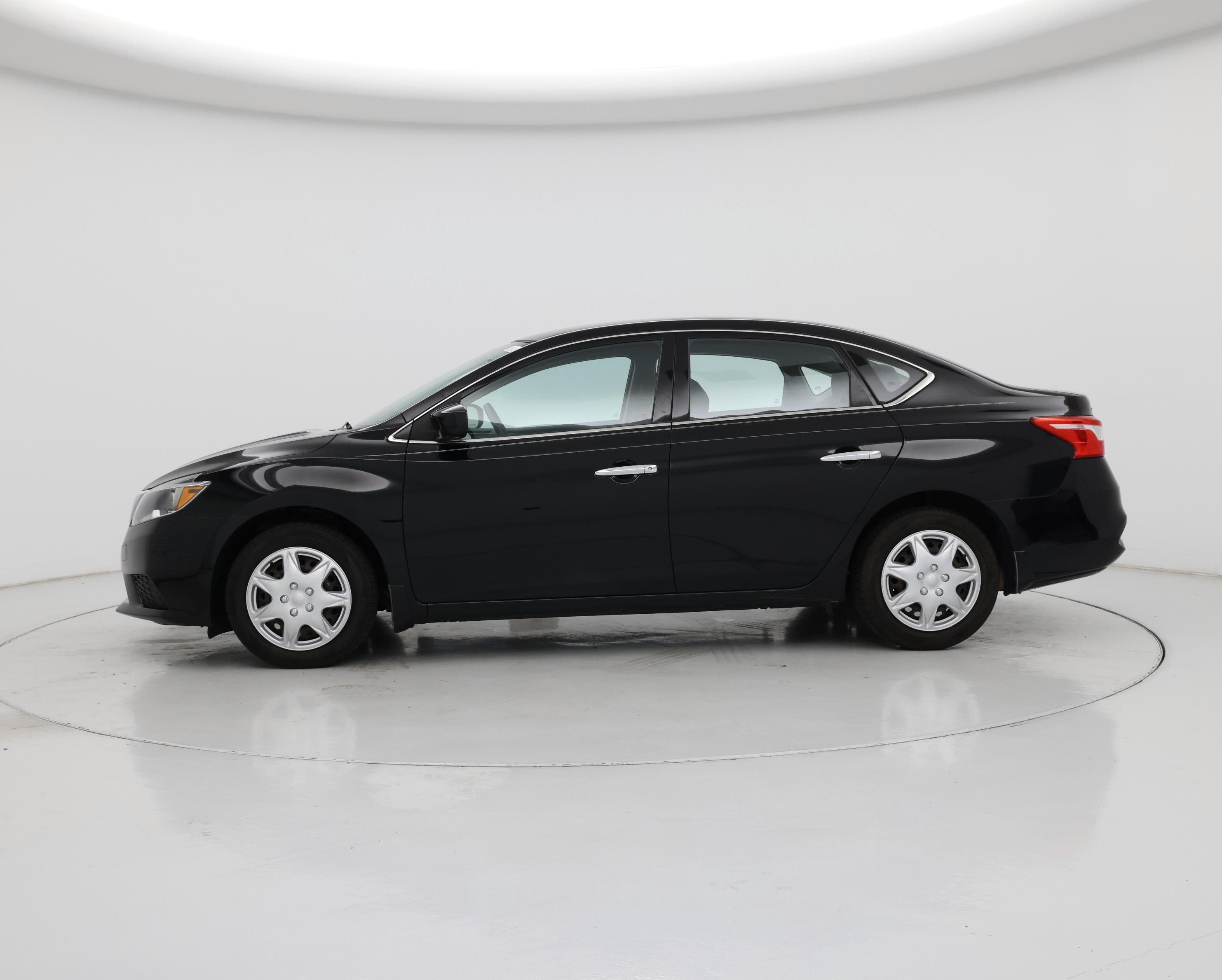 Thumbnail: 2019 Nissan Sentra - 3