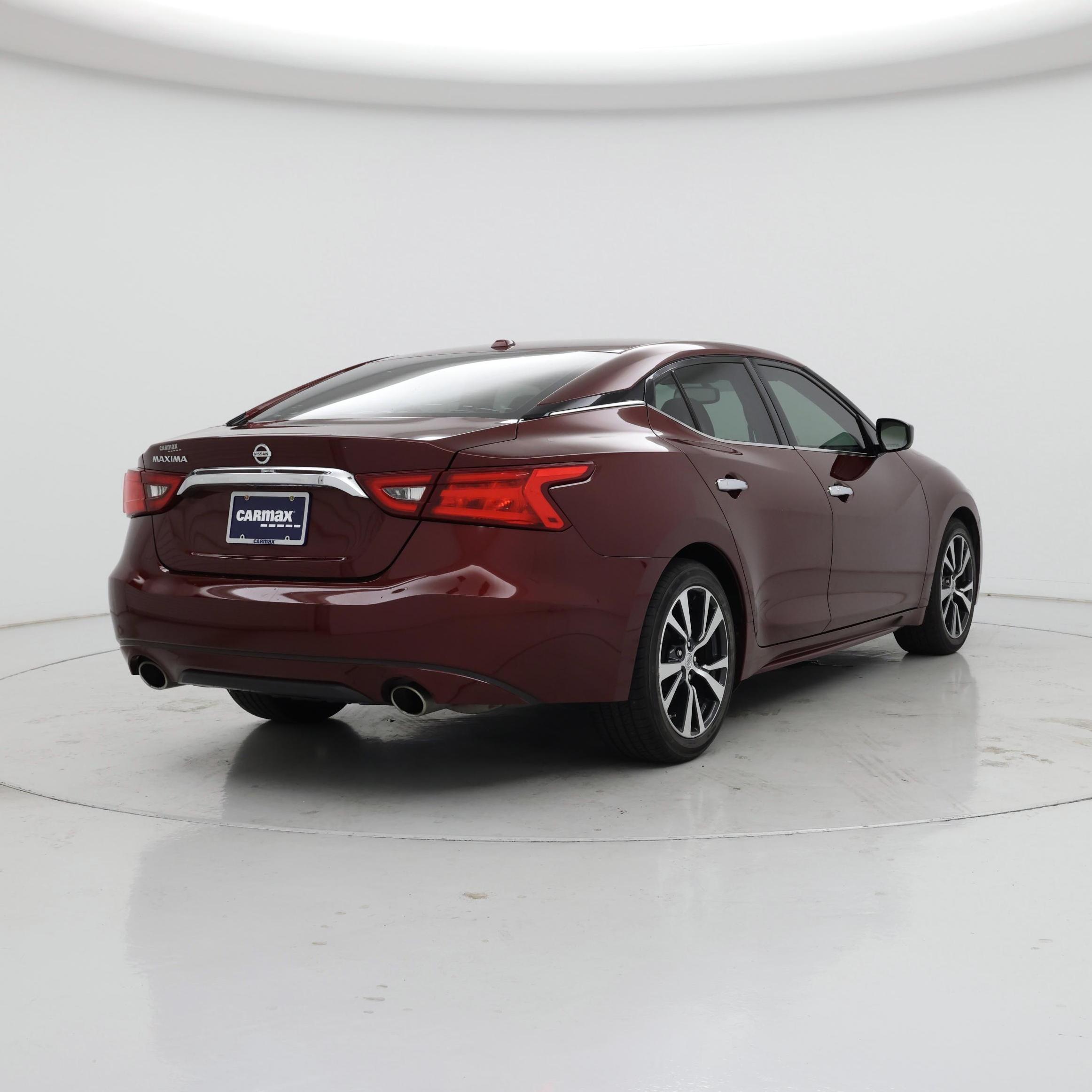 Thumbnail: 2017 Nissan Maxima - 8