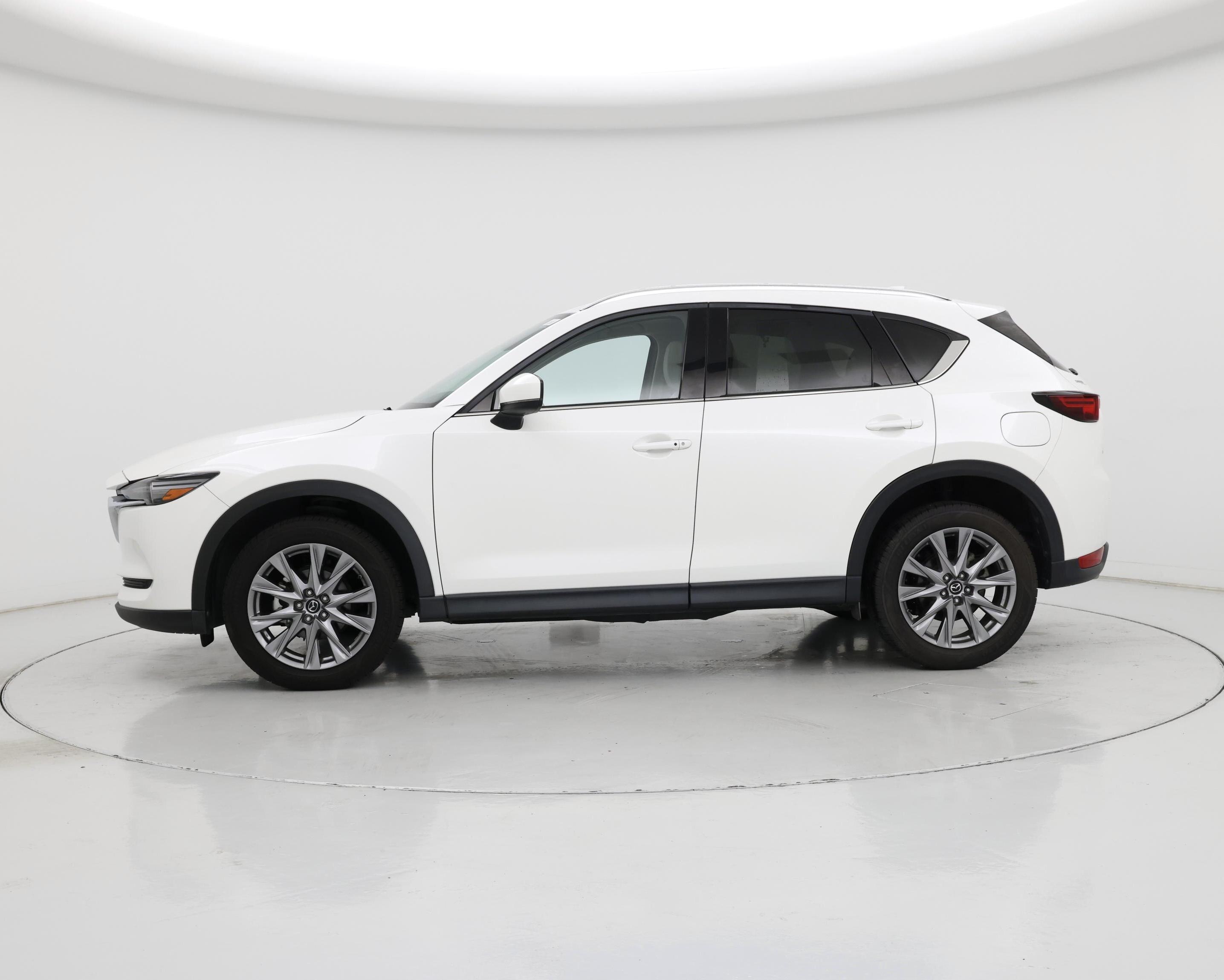 Thumbnail: 2020 Mazda CX-5 - 3