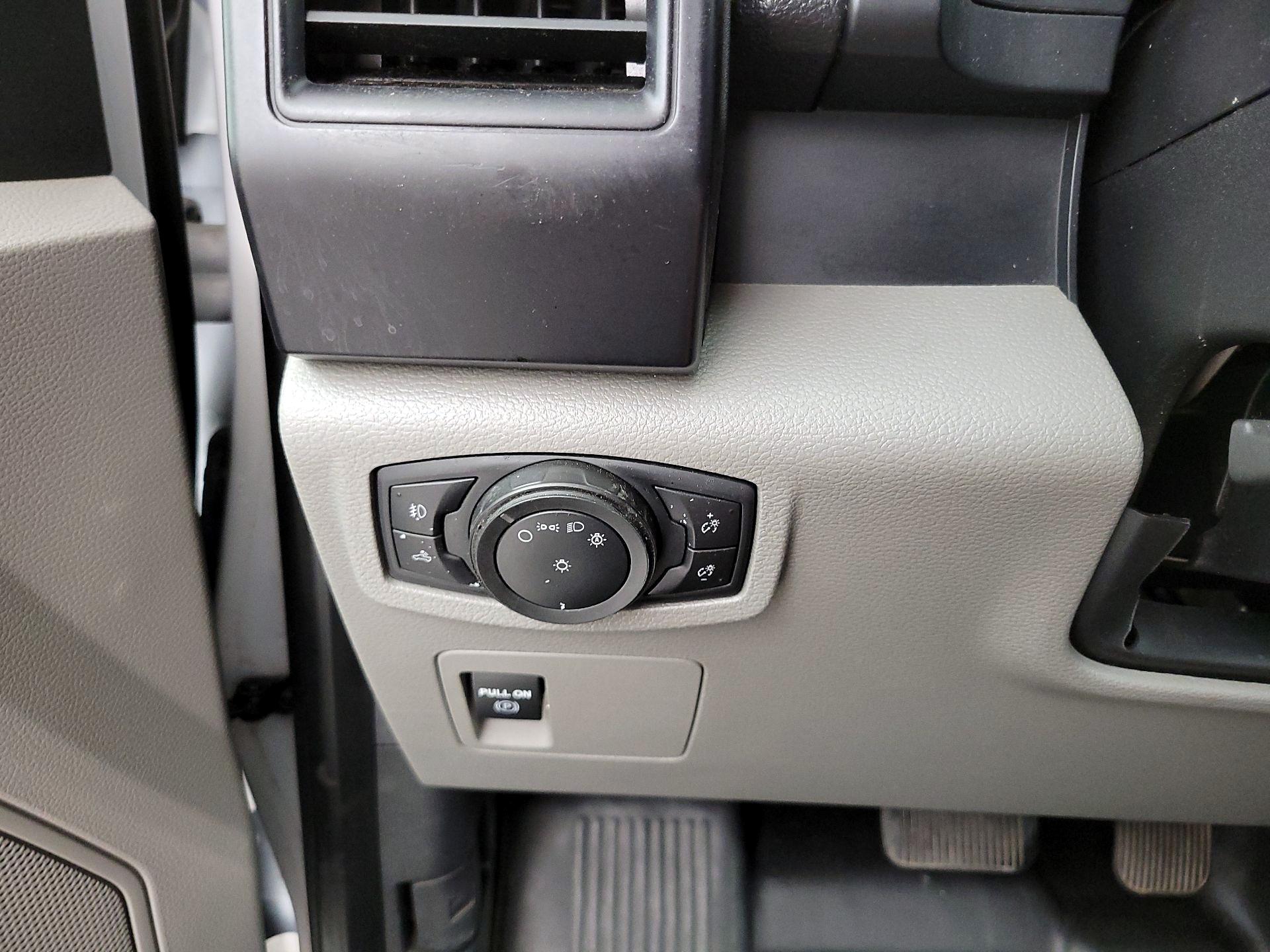 Thumbnail: 2020 Ford F-150 - 13