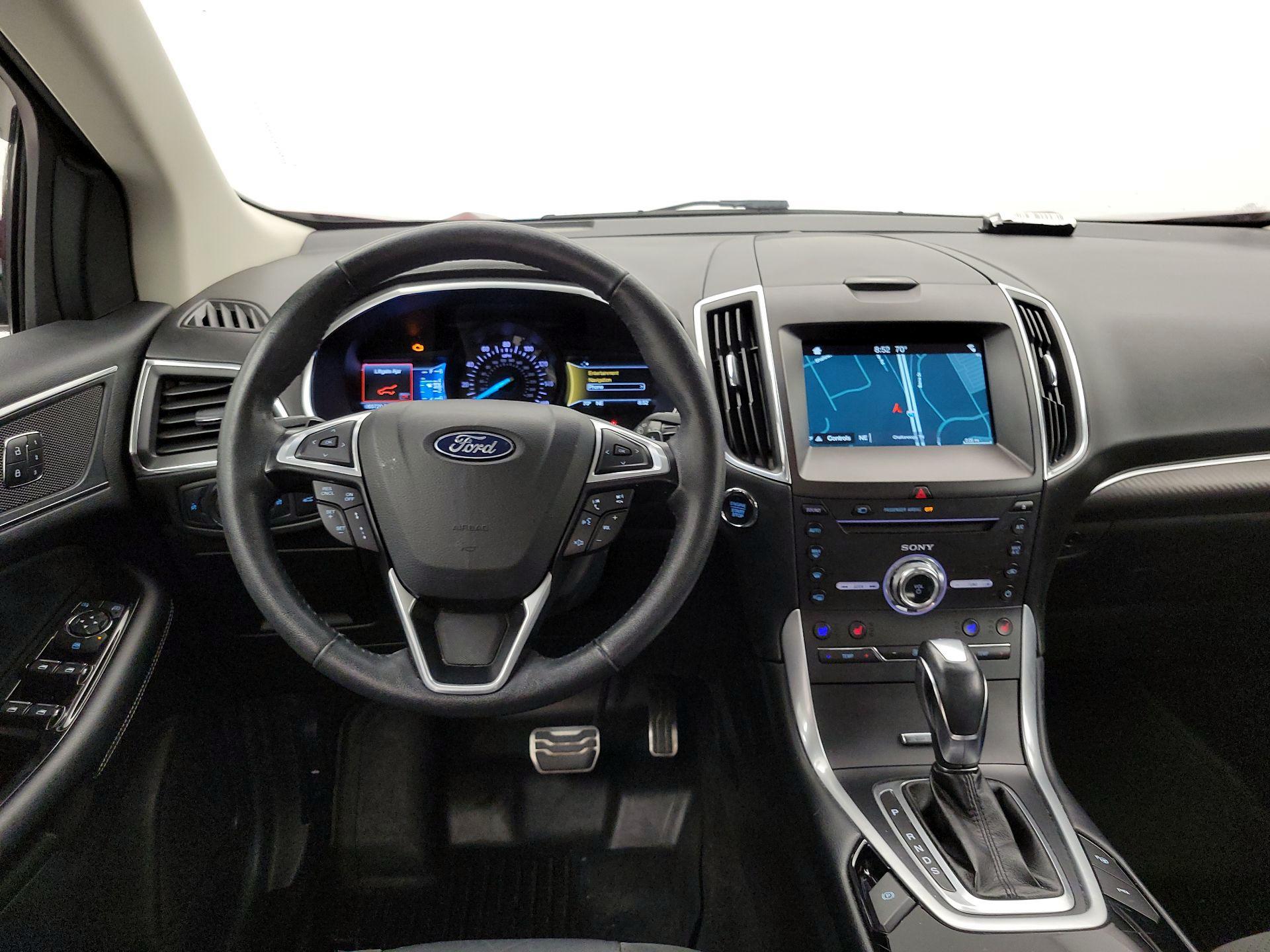 Thumbnail: 2018 Ford Edge - 10