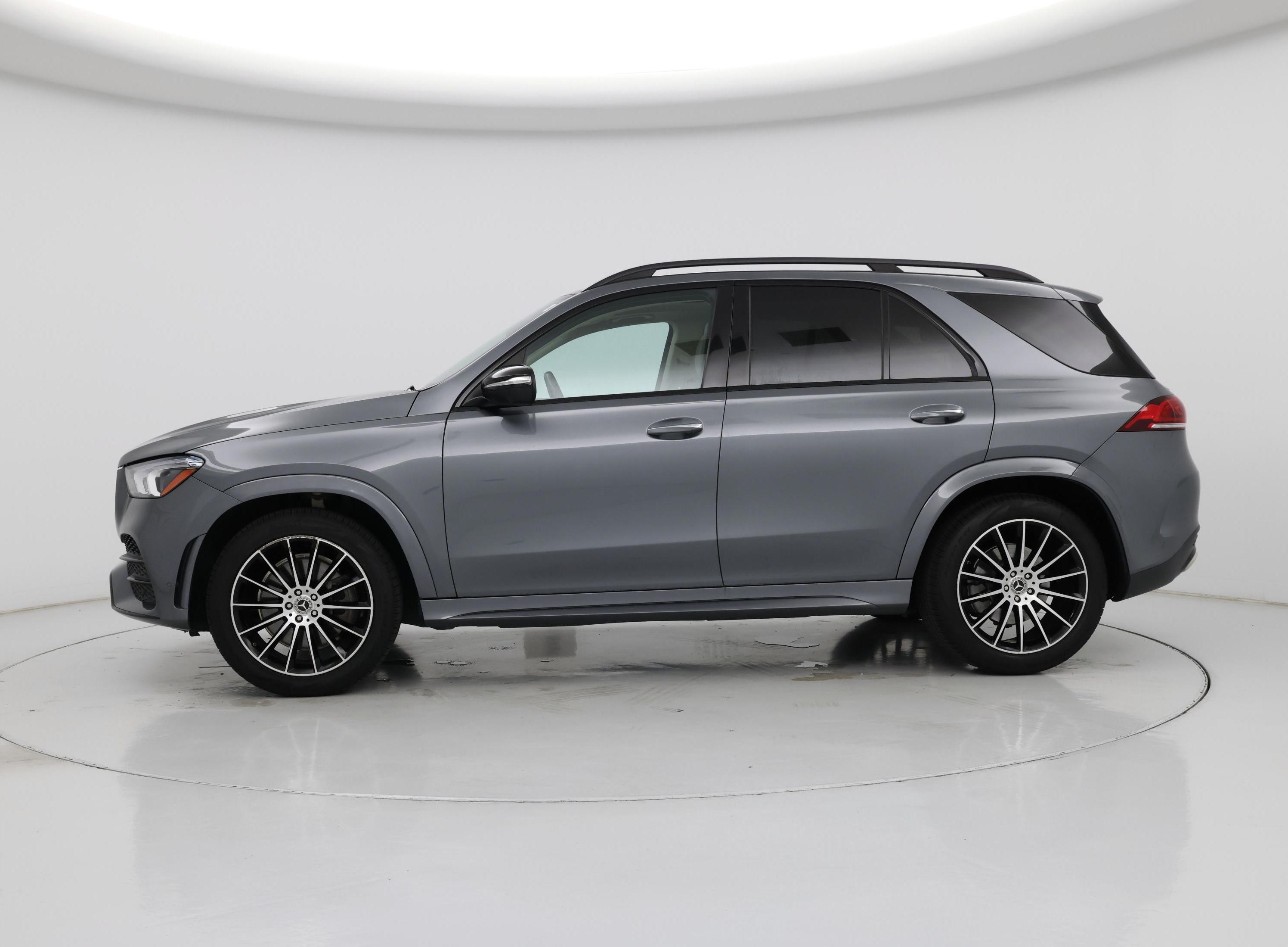 Thumbnail: 2021 Mercedes-Benz GLE - 3